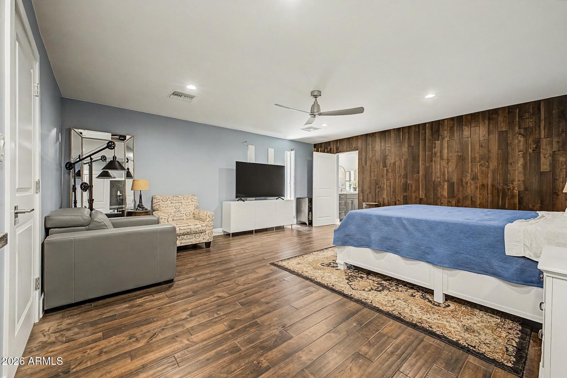 MOON VALLEY LOTS 1-128 146-339 TR A-E - Residential
