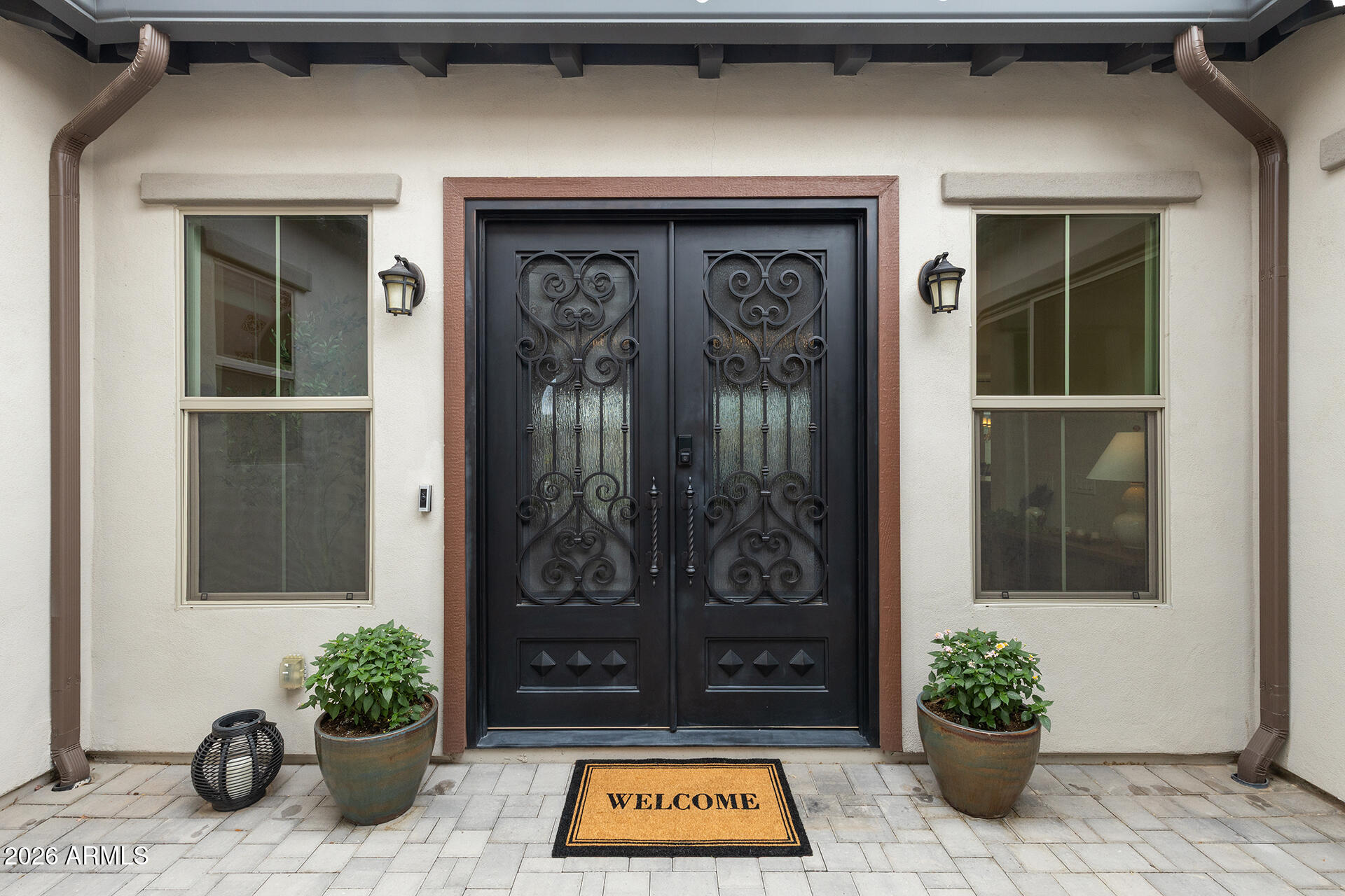 9719 E SUPERNOVA Drive