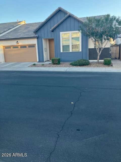 1923 E ROSEMARY Drive Chandler AZ 85286