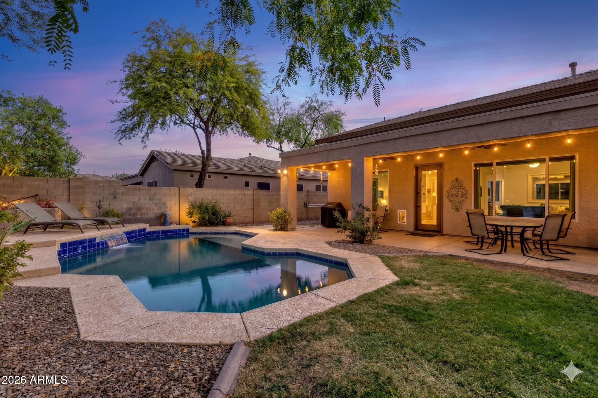 3026 W WALDEN Drive