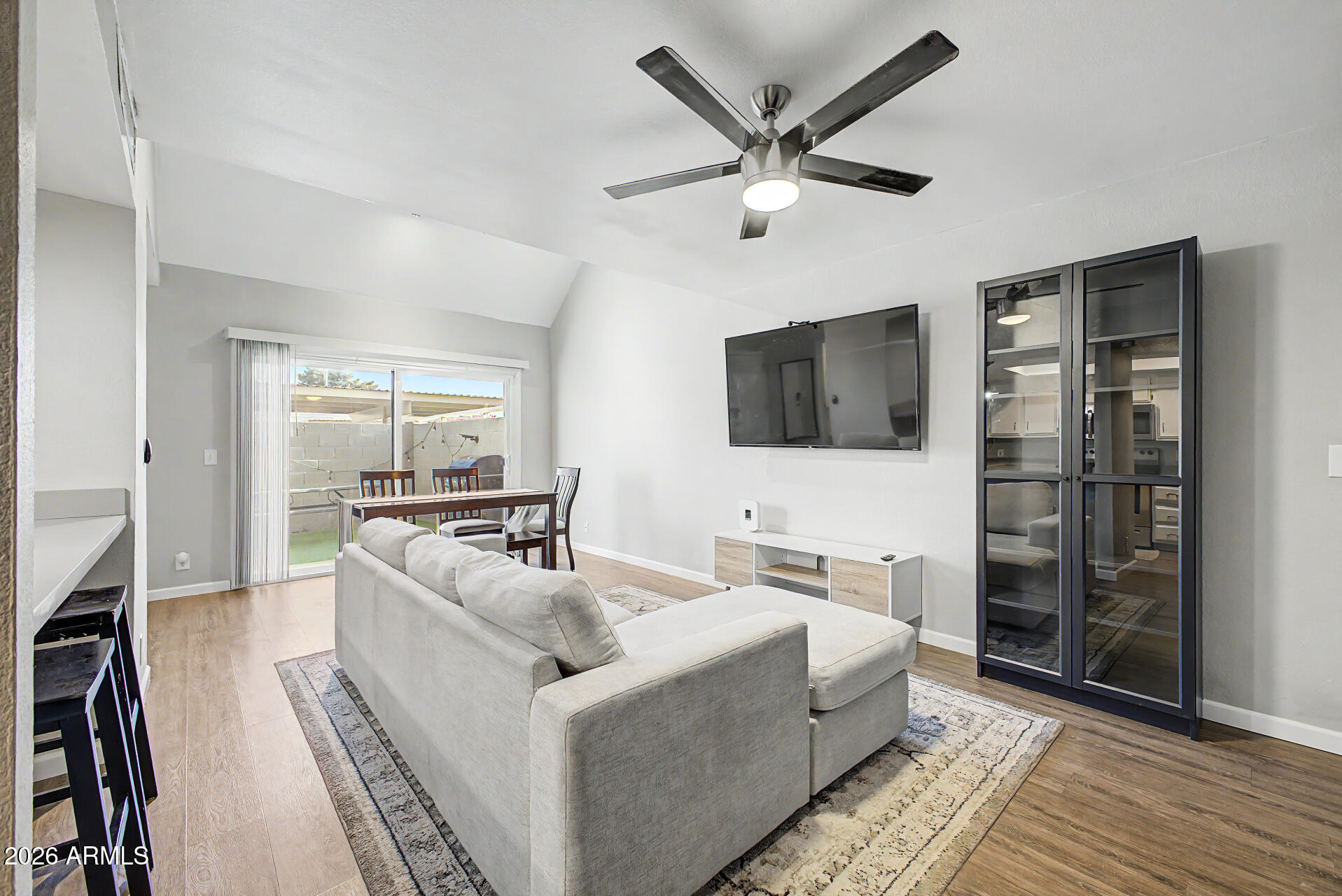 1342 W EMERALD Avenue 379
