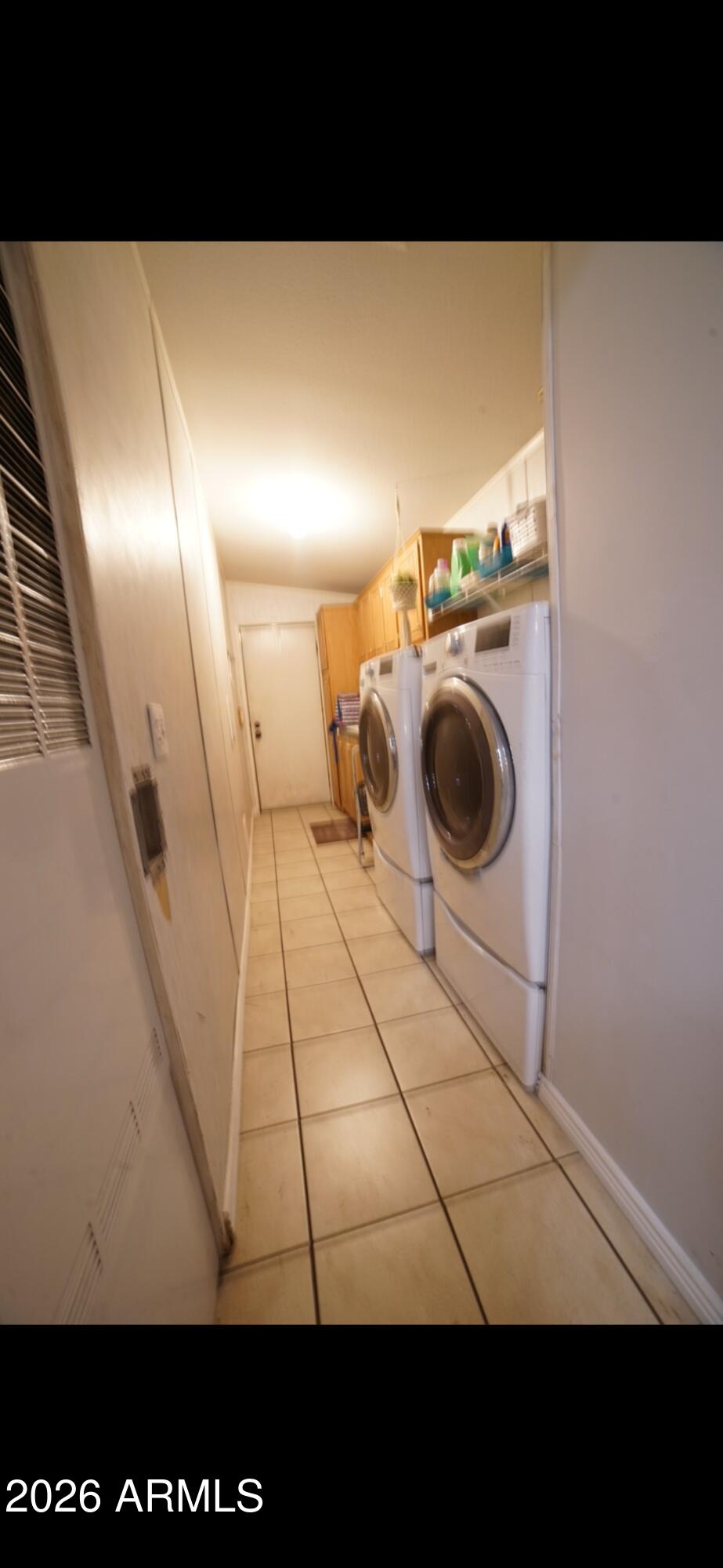 2075 W Alaska Avenue