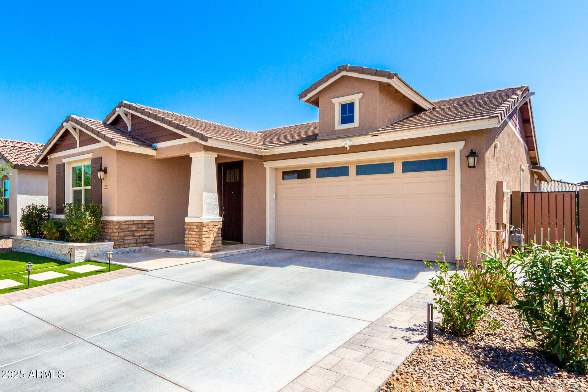 2233 E CITADEL Drive