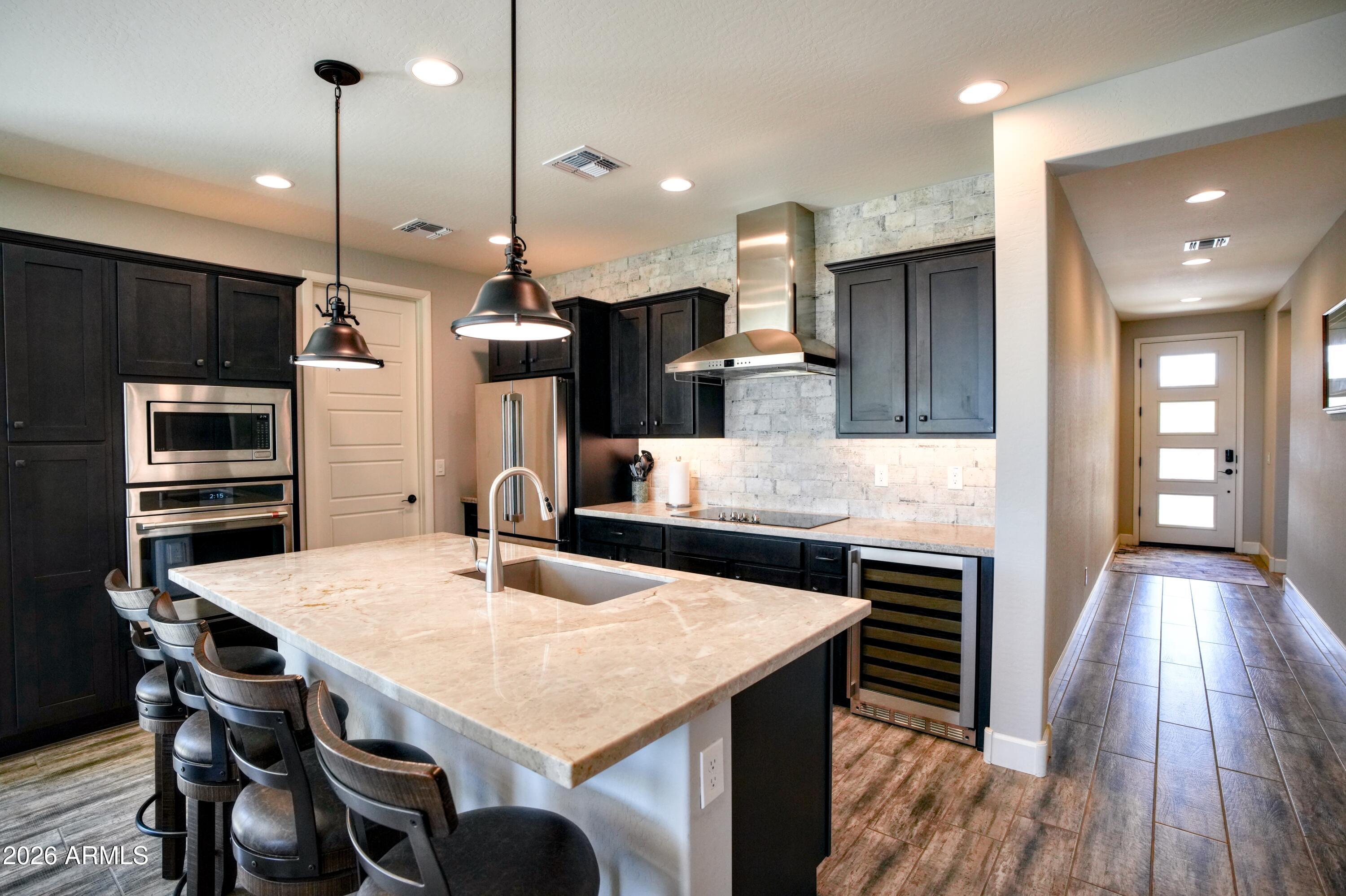 3261 HUCKLEBERRY Way