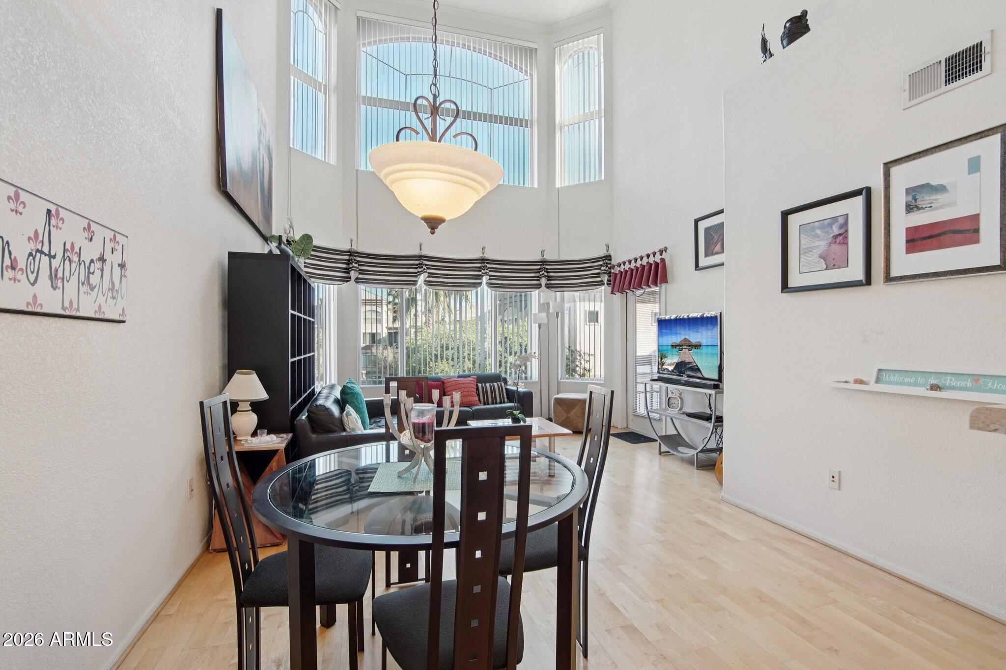 420 W 1ST Street 319