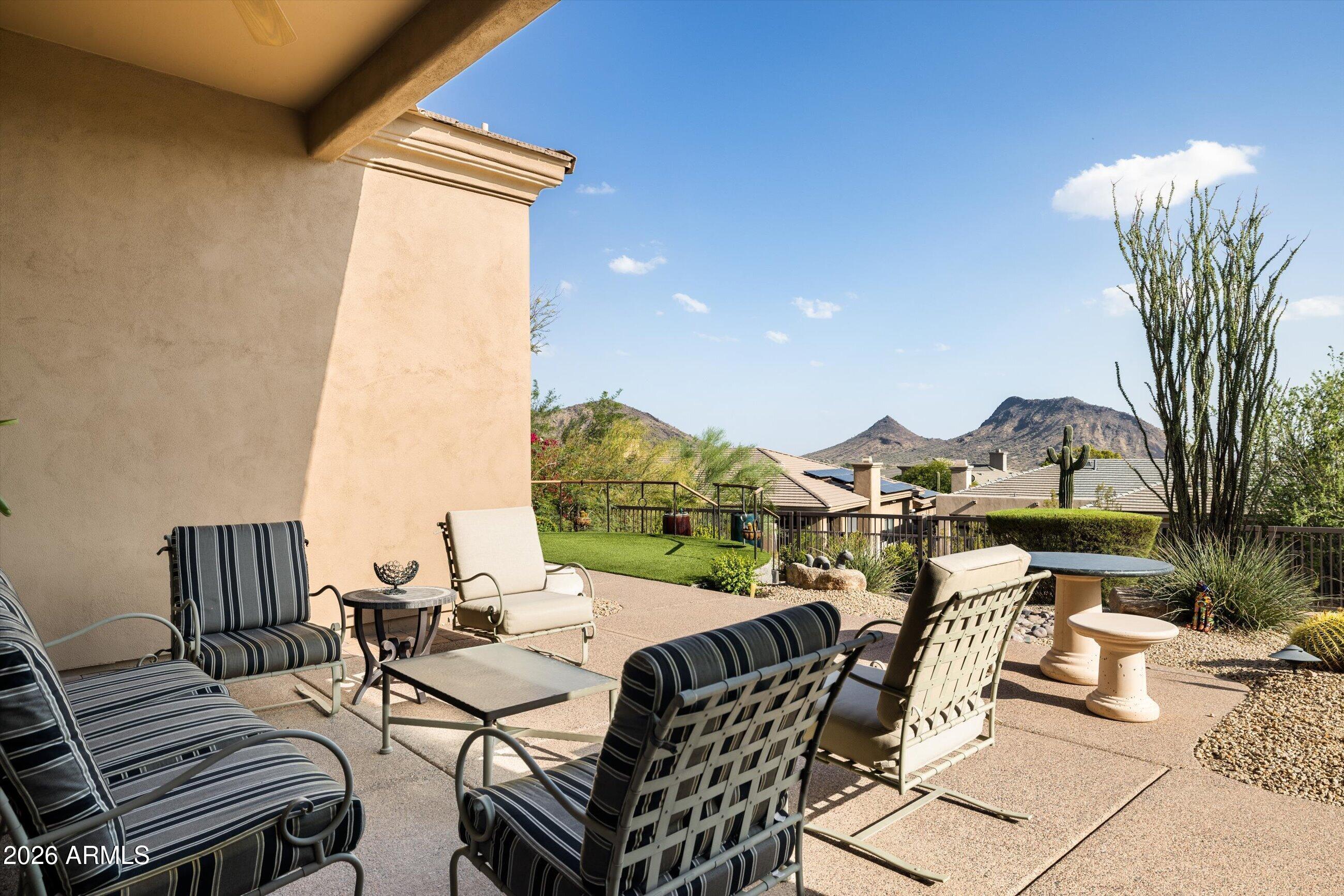 SCOTTSDALE MOUNTAIN - Residential