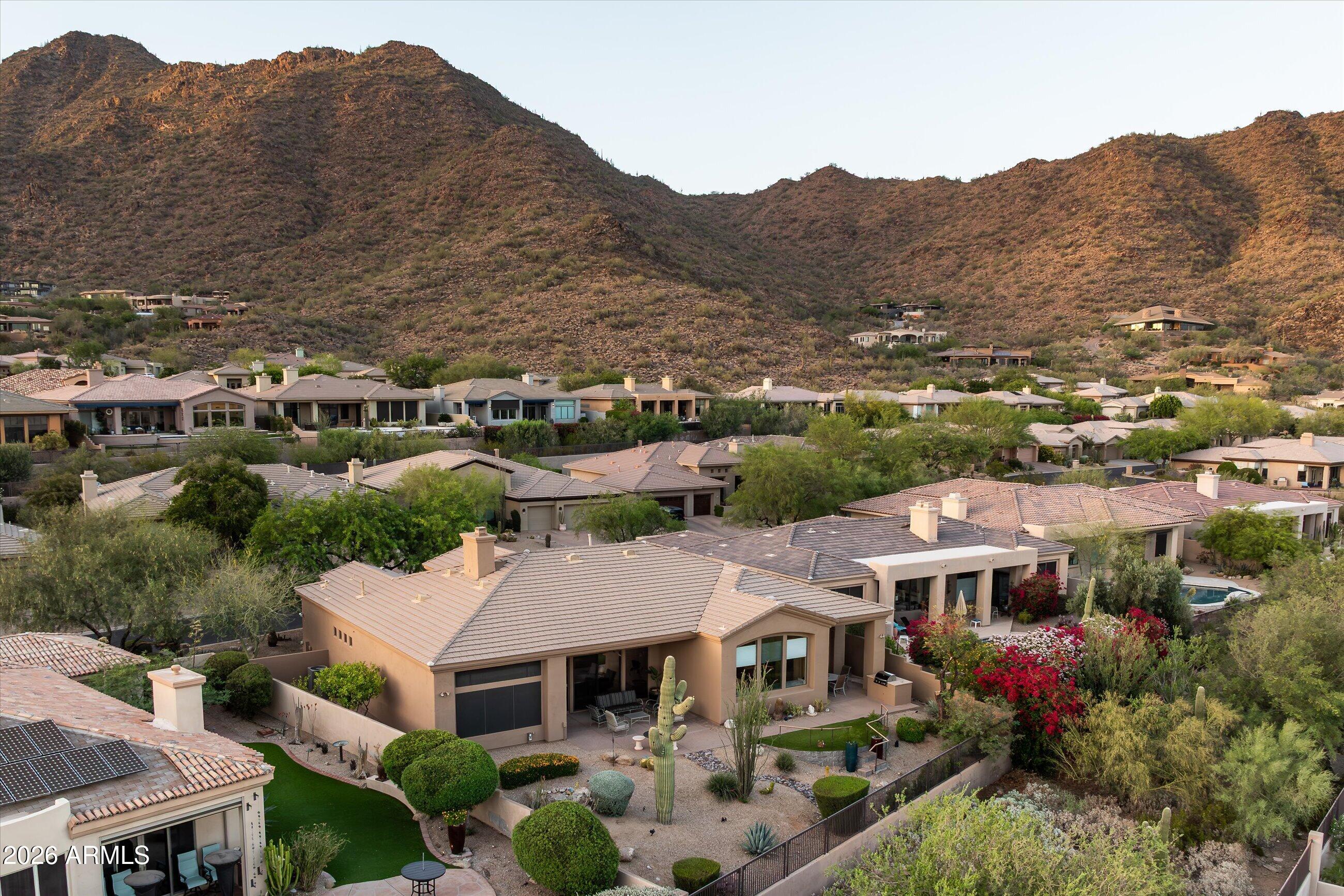 SCOTTSDALE MOUNTAIN - Residential
