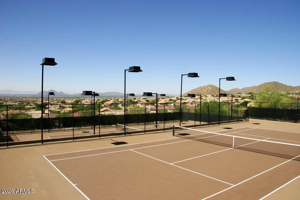 SCOTTSDALE MOUNTAIN - Residential