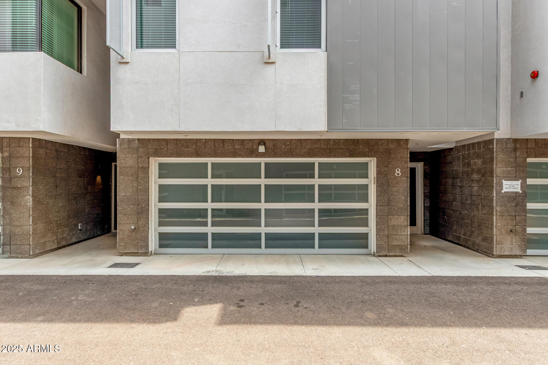 4525 N 40TH Street 8