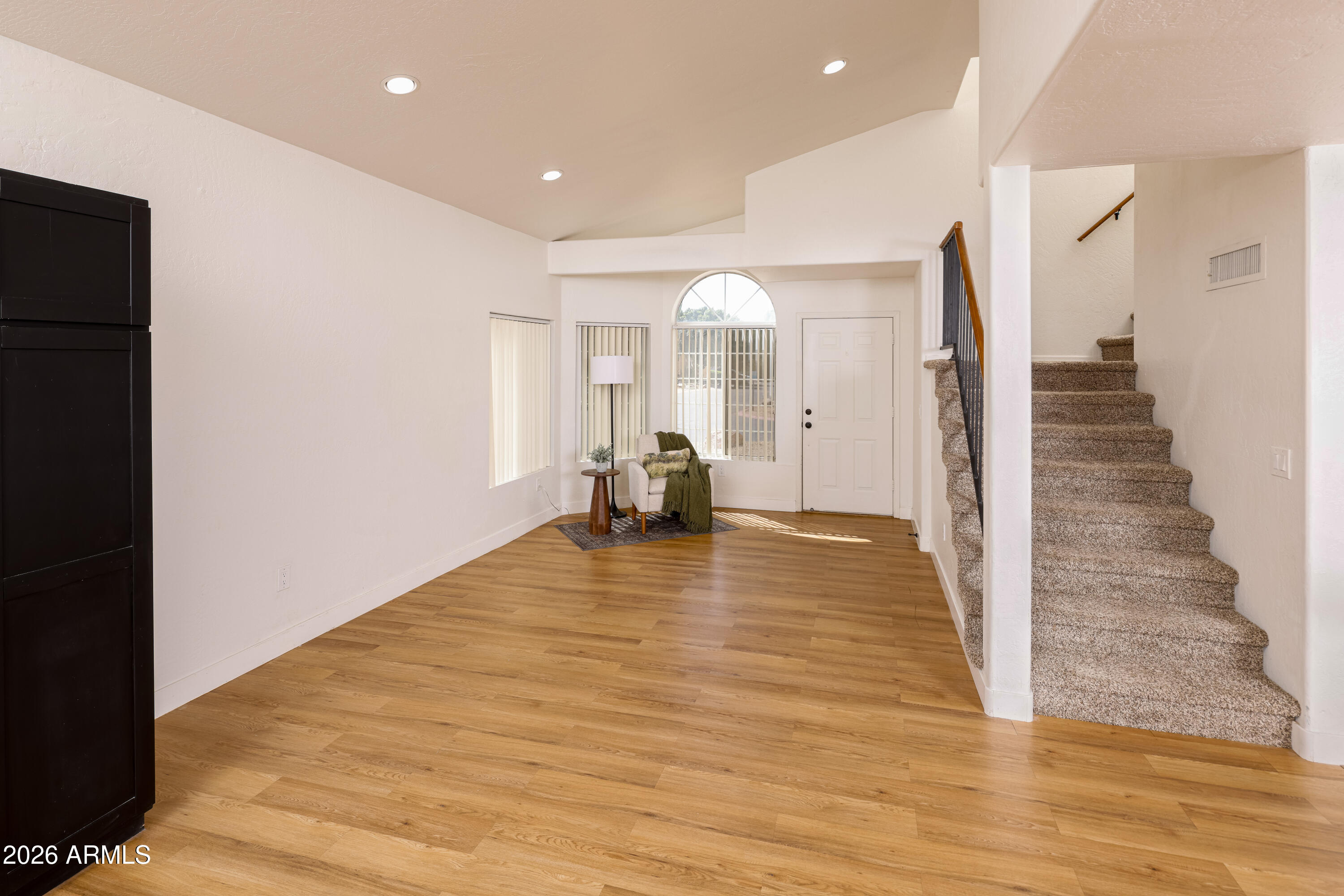 3755 E BROADWAY Road 16