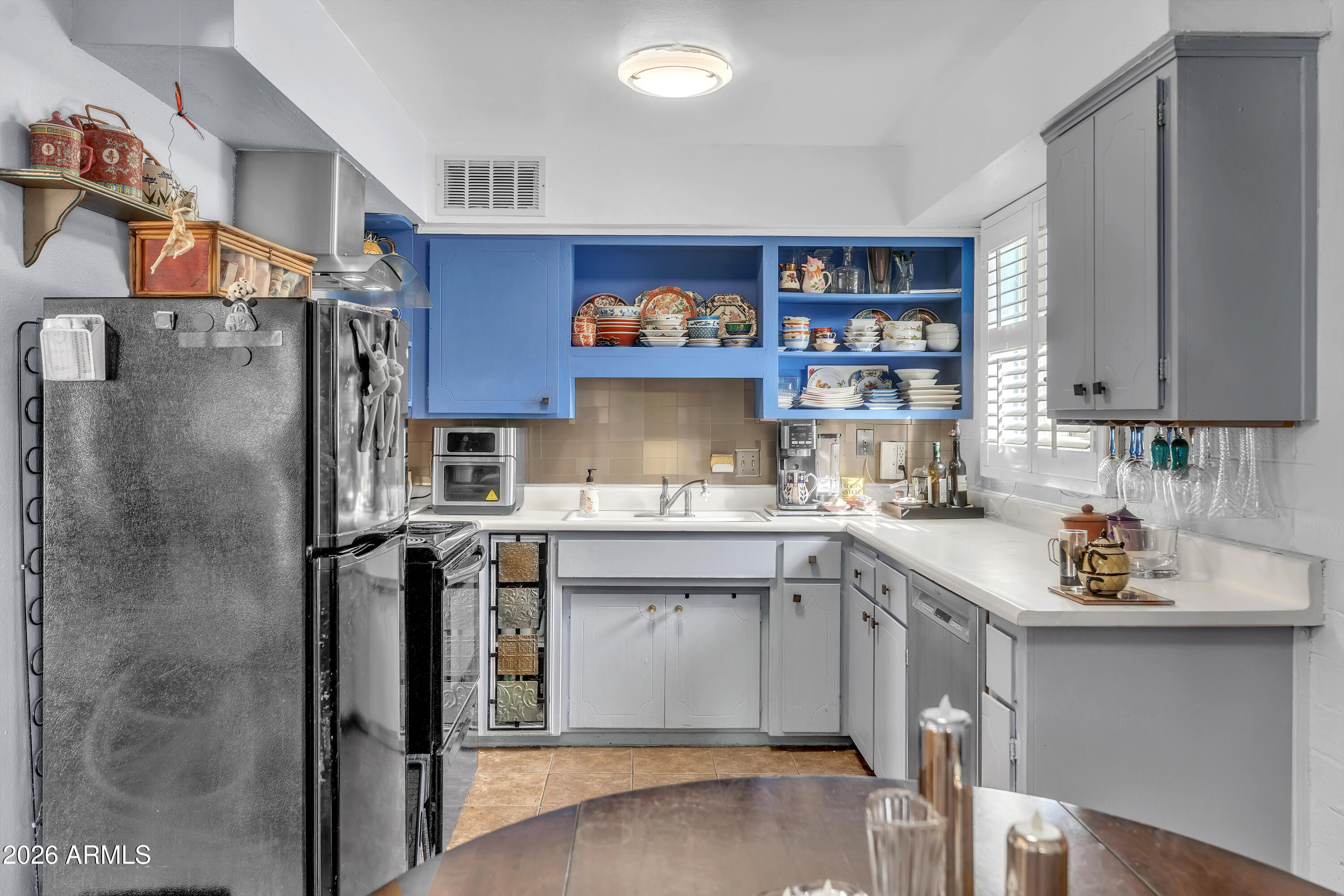 4114 E CALLE REDONDA -- 56