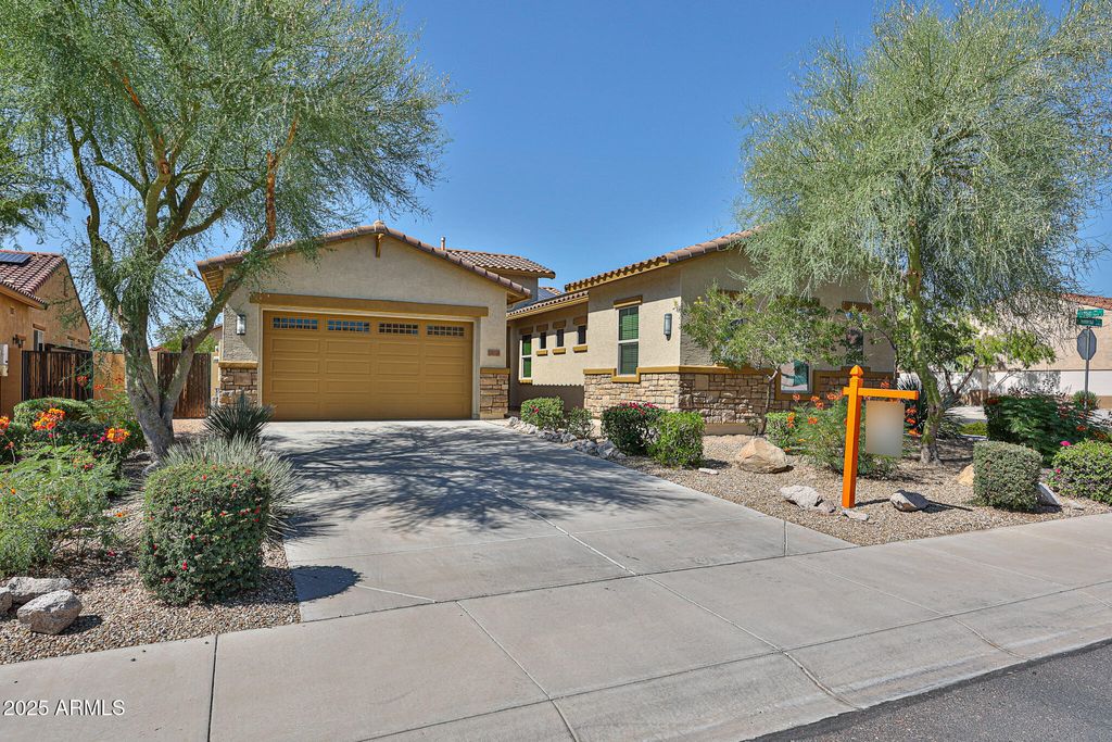 Photo of 18108 W Thunderhill Place, Goodyear, AZ 85338 (MLS # 6972609)