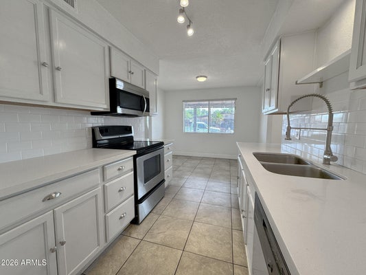 936 E FLINT ST, CHANDLER, AZ 85225 - Image 0710eac5f2d7649db9e55ecdb51cdba9/192523592