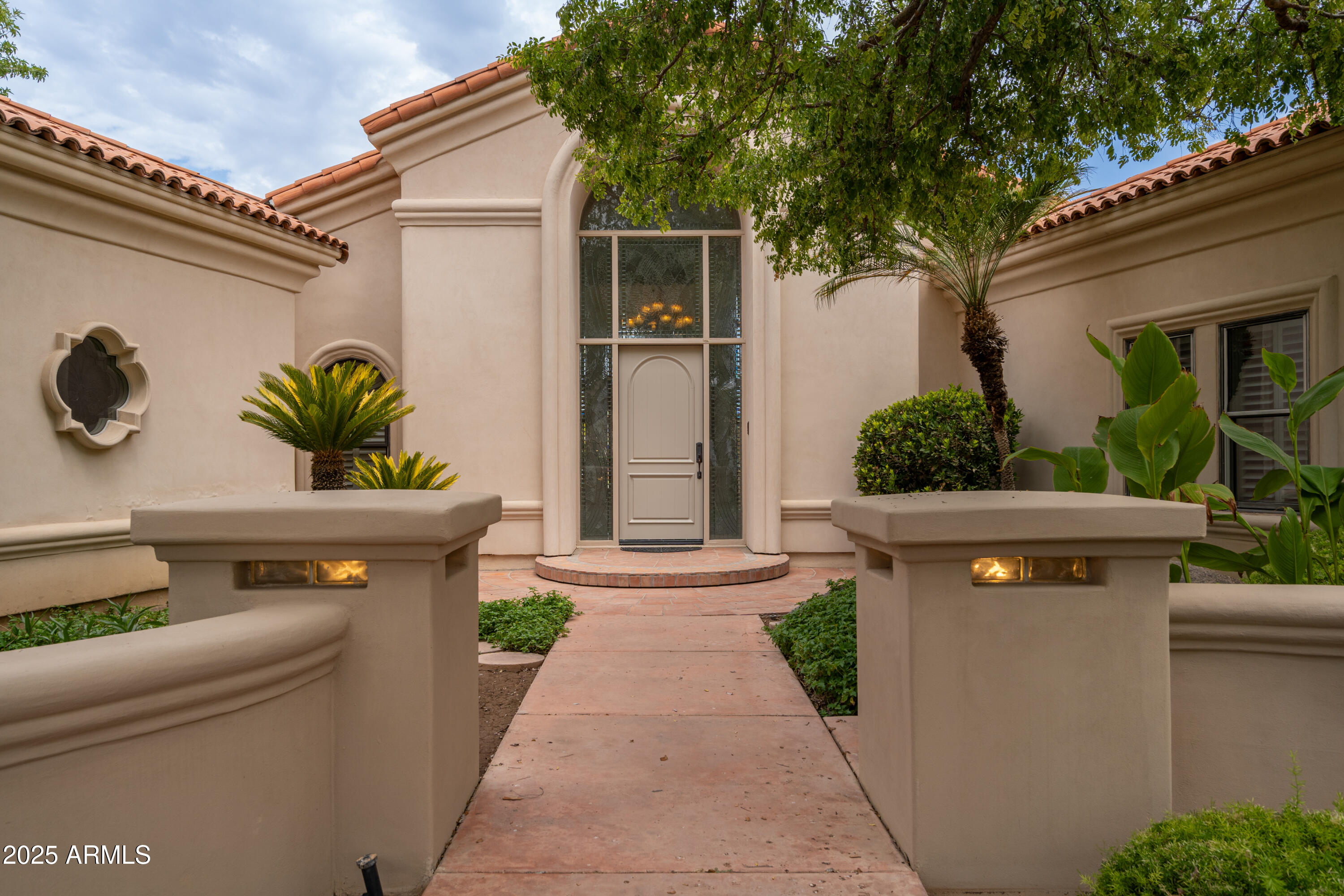 1406 E CORAL COVE Drive