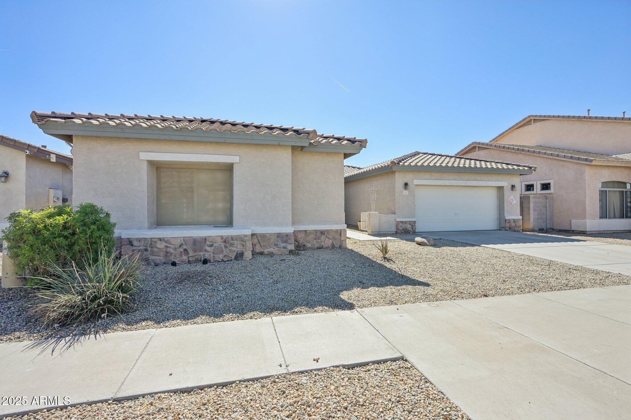 Homes for Sale in Queen Creek Arizona 2 5423 W BOWKER Street