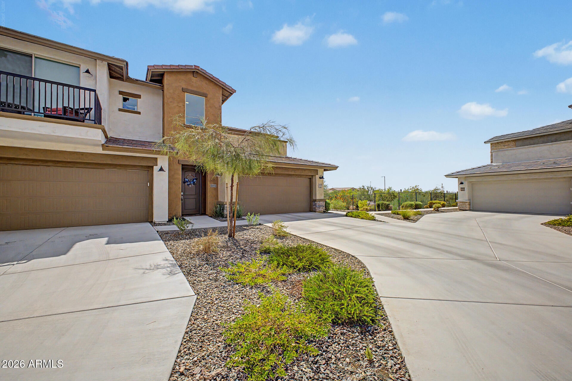5100 E RANCHO PALOMA Drive 2052