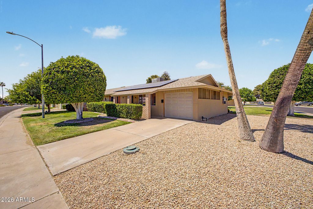 Photo of 10626 W Talisman Road, Sun City, AZ 85351 (MLS # 7028608)