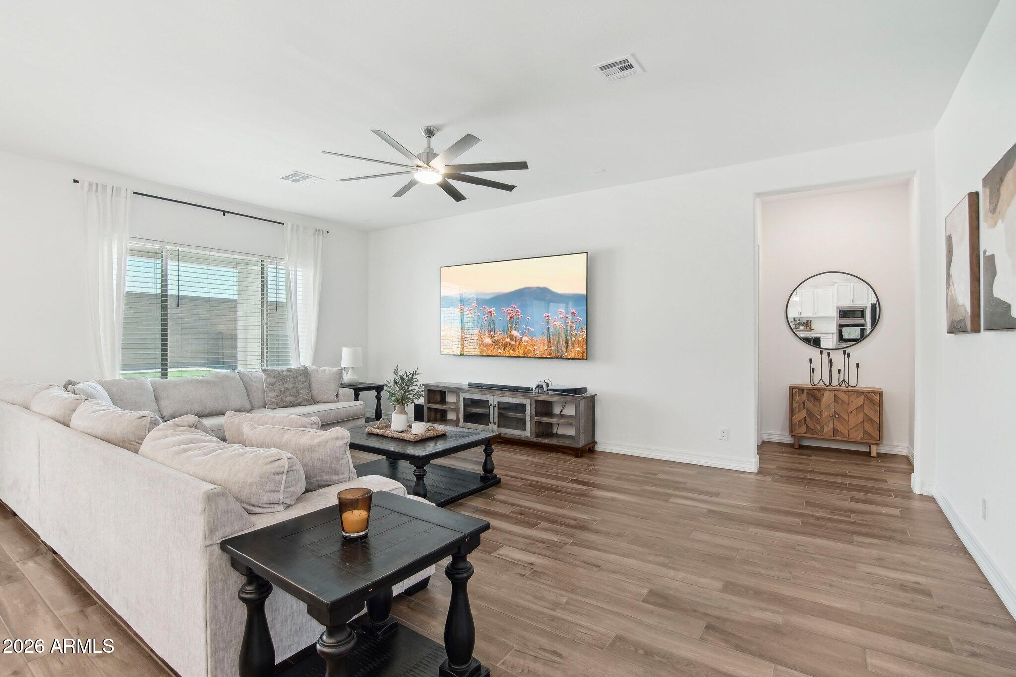 18510 W CATHEDRAL ROCK Drive