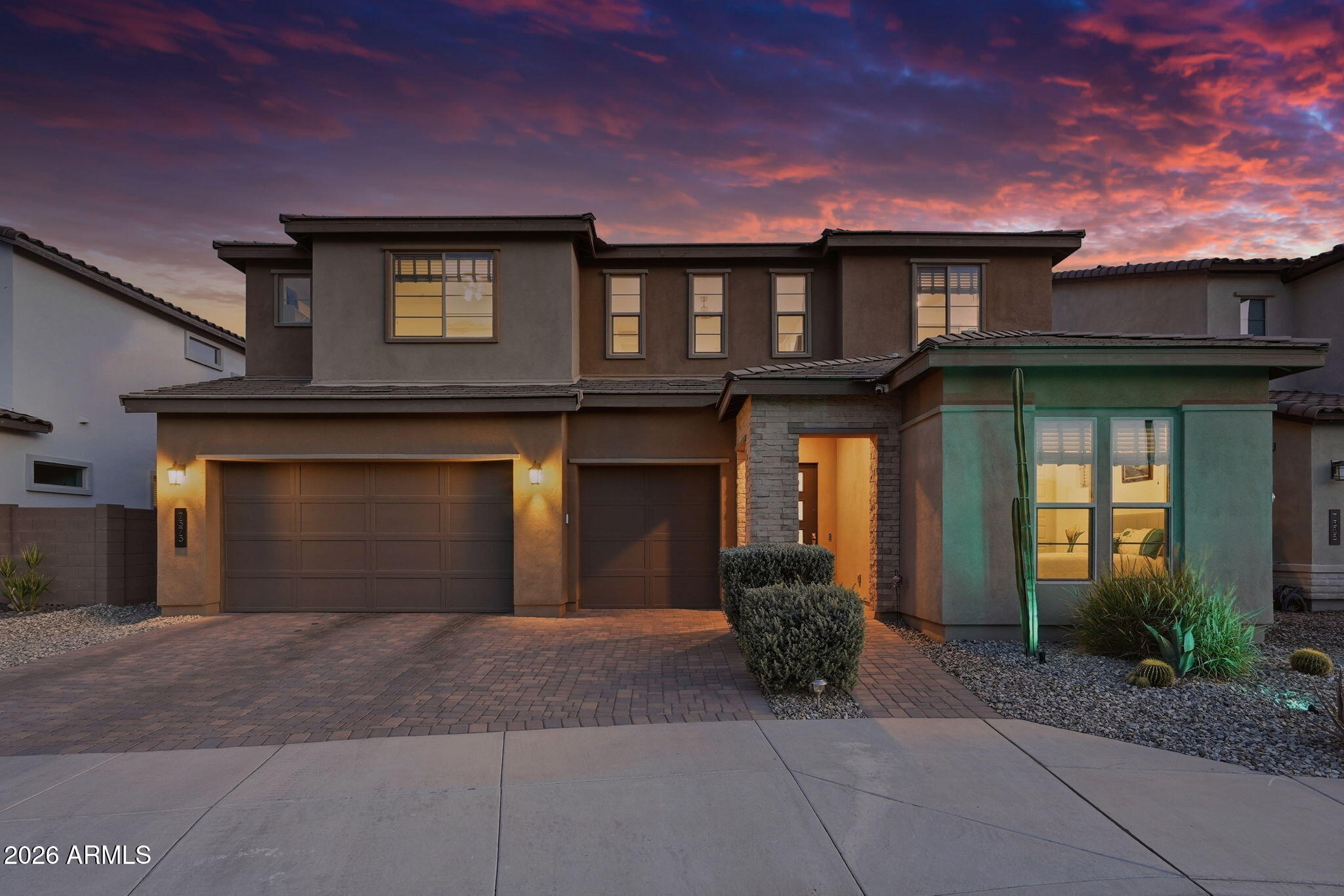 7373 W SPUR Drive