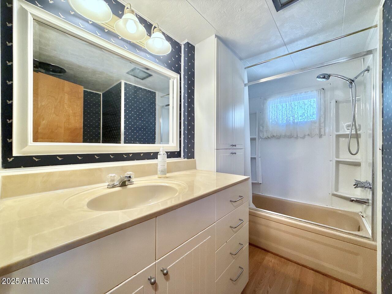GRANITE SHADOWS ESTATES - Residential