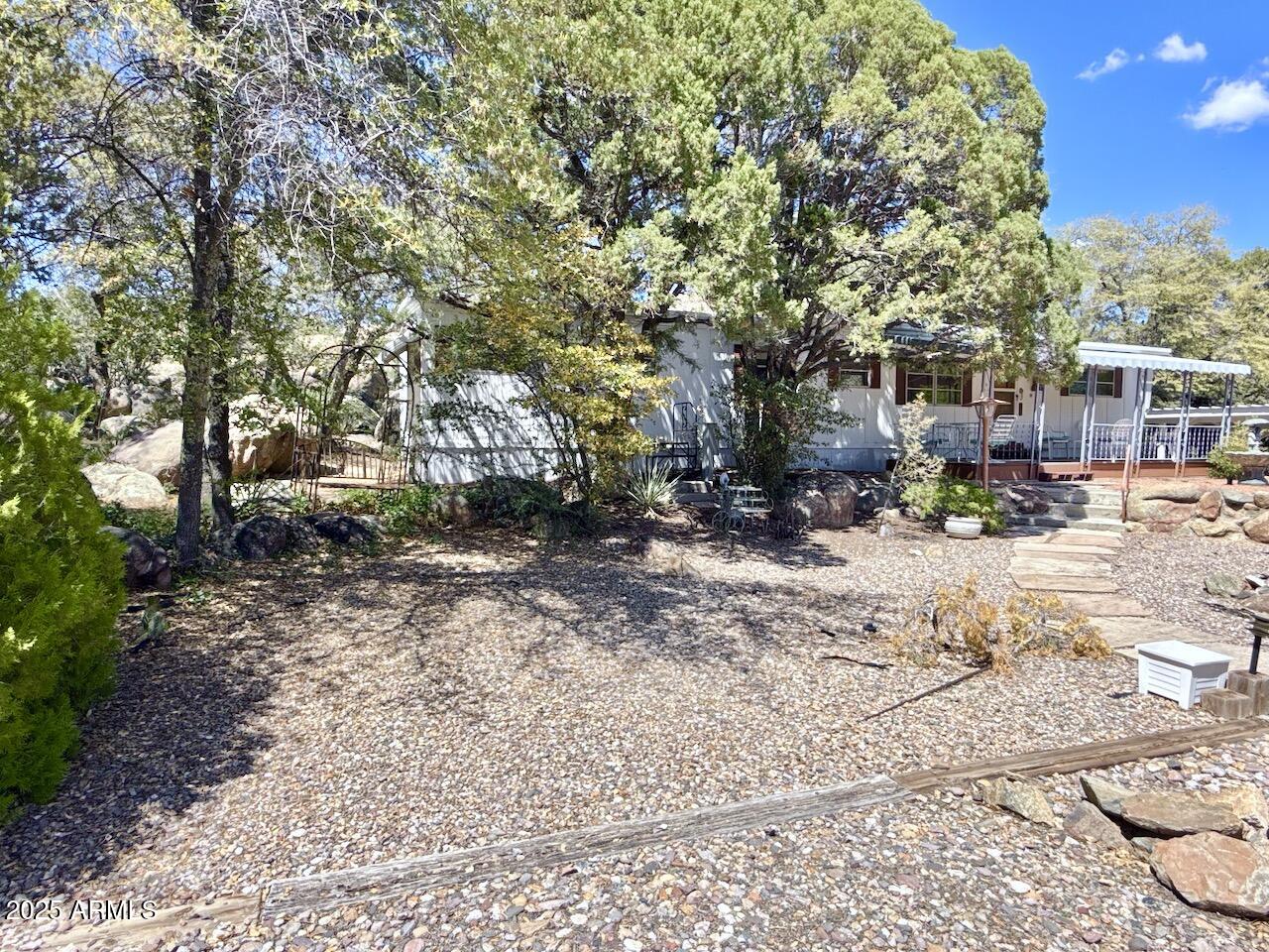 1664 WHITE OAK Circle