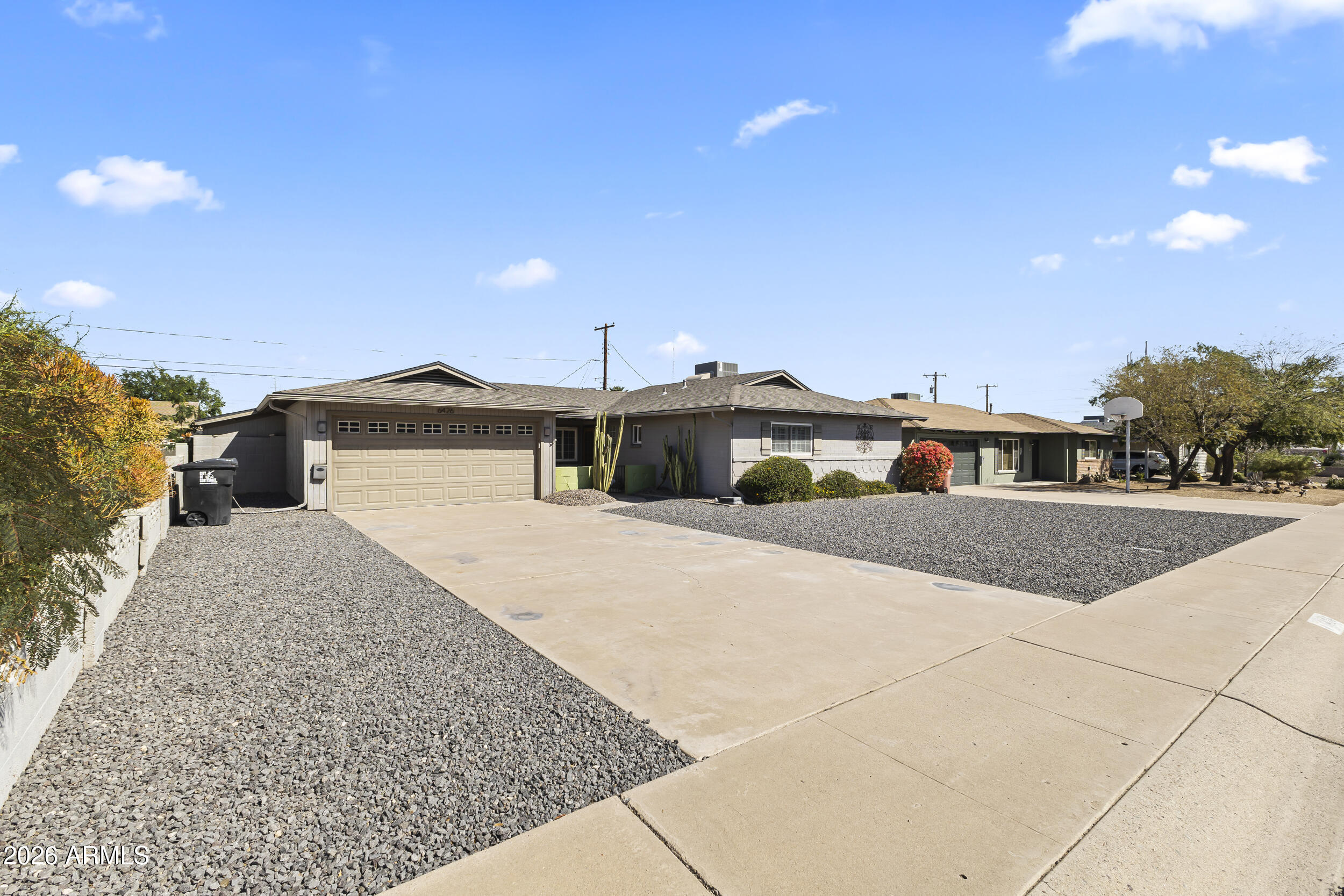 6426 E WILSHIRE Drive