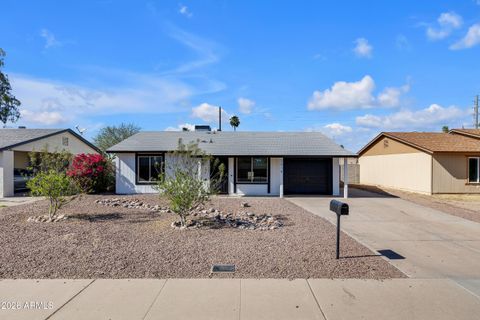 2016 W HERMOSA Drive Tempe AZ 85282