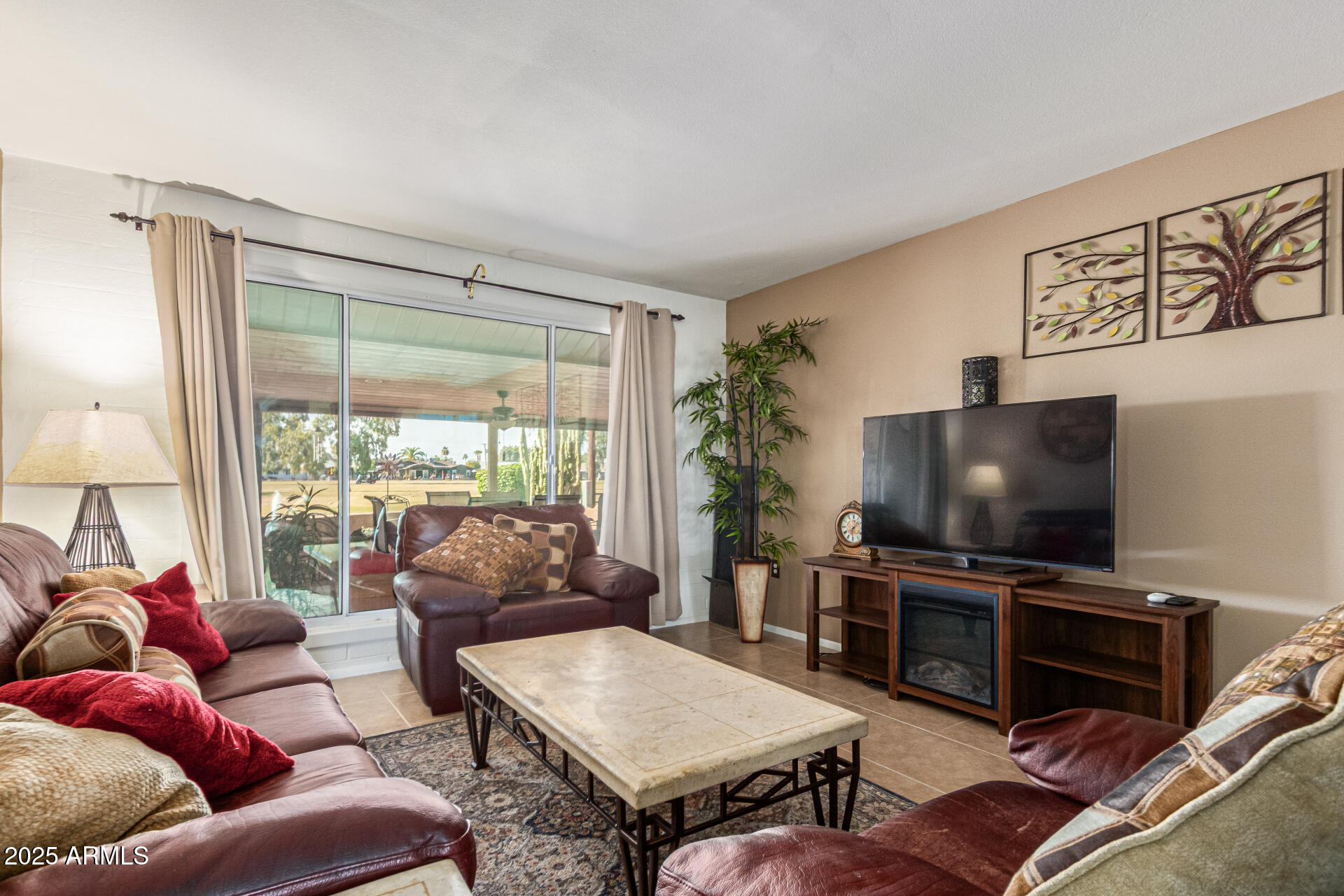 11632 N BALBOA Drive