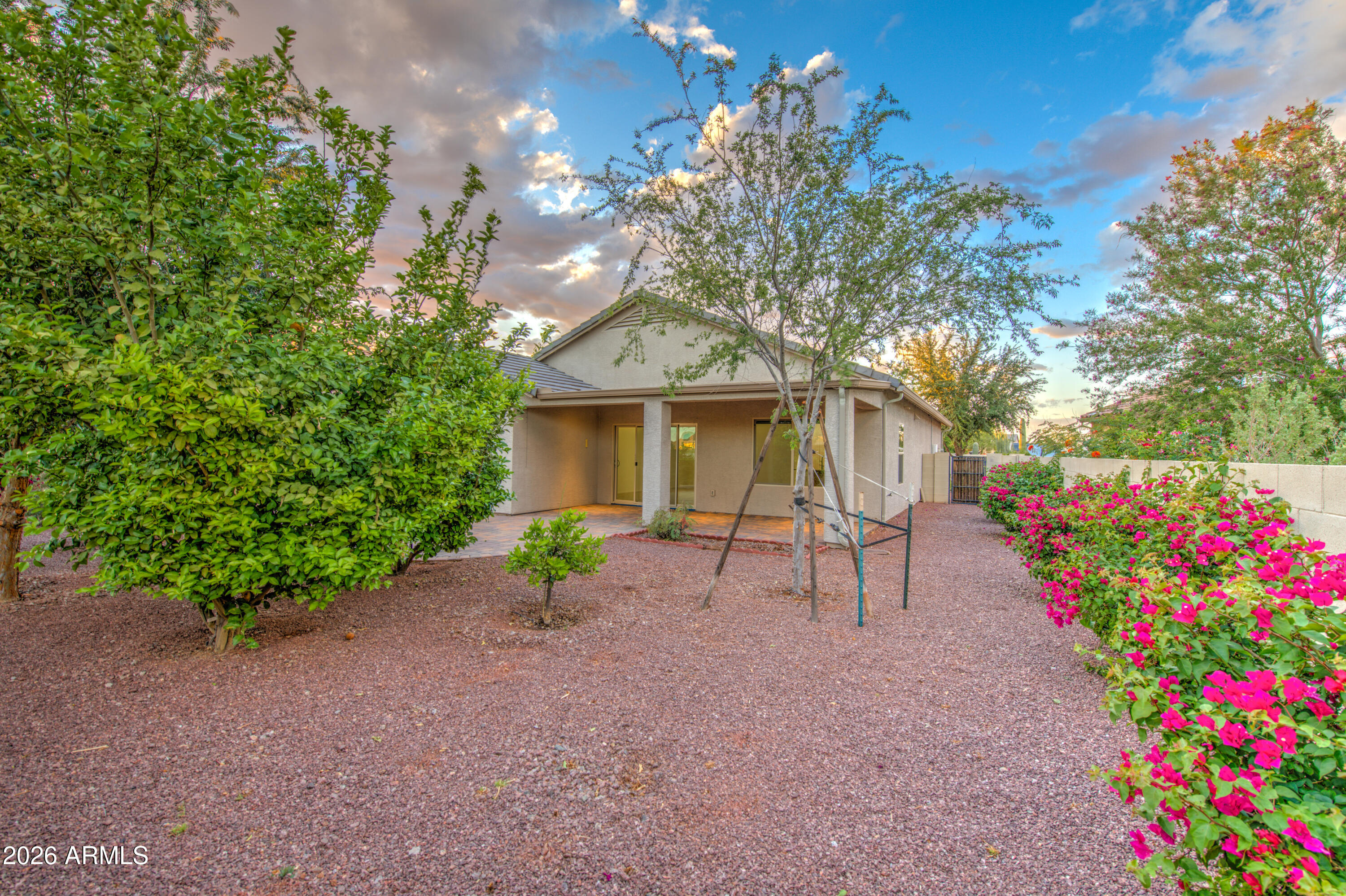 REPLT OF RED ROCK VLG 2 UNIT 2 LTS 610-619 670-674 - Residential