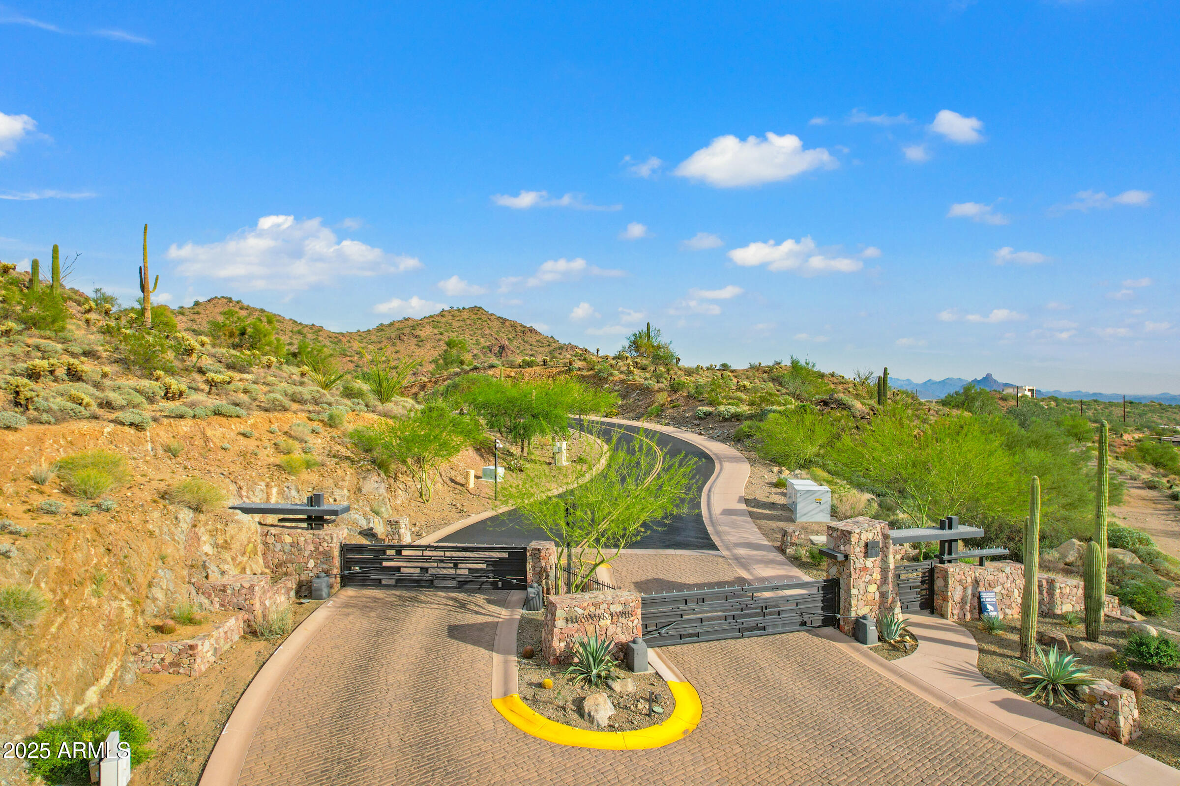 13815 N PROSPECT Trail