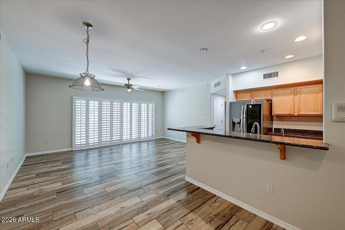 20660 N 40TH Street 1075