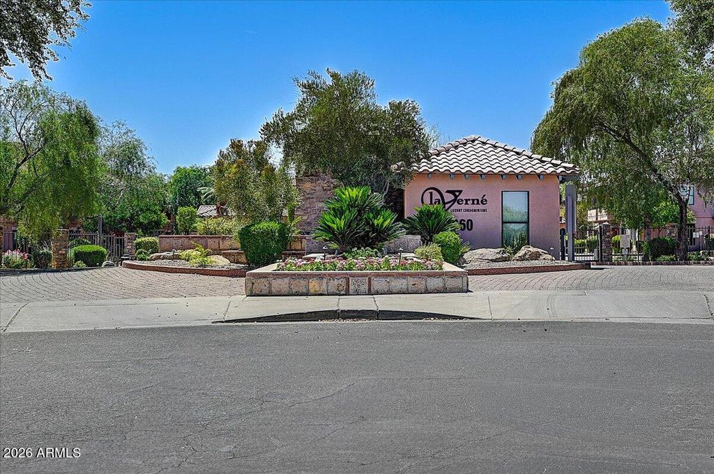 Photo of 20660 N 40th Street #1075, Phoenix, AZ 85050 (MLS # 7030414)