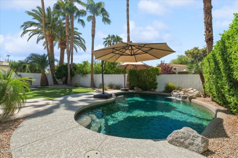 Photo of 7522 E Woodshire Cove, Scottsdale, AZ 85258 (MLS # 7086449)