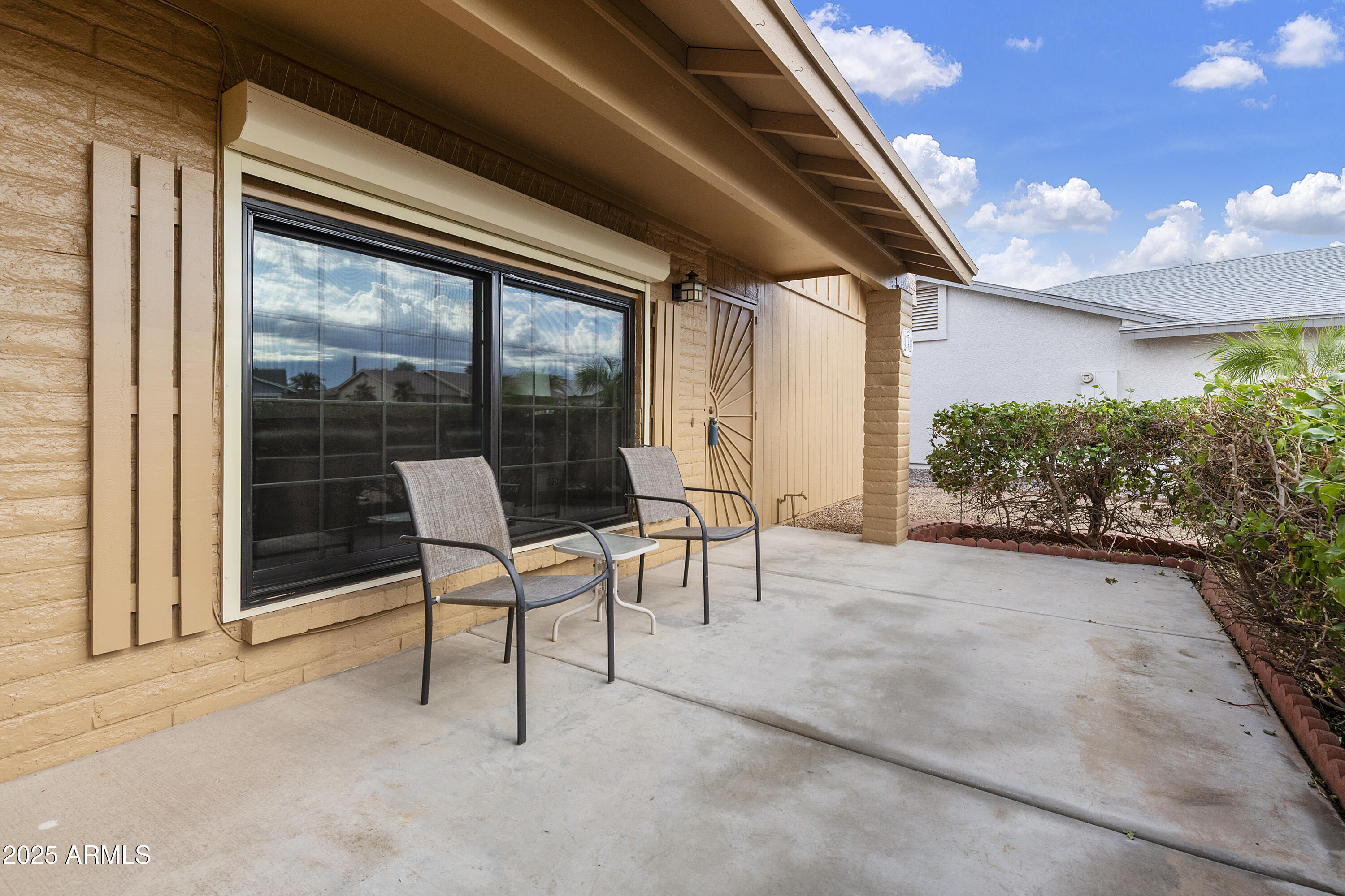 1142 S 81ST Place