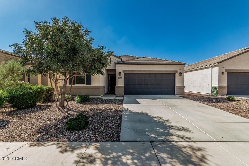 Photo of 28670 N Geode Drive, San Tan Valley, AZ 85143 (MLS # 6937789)