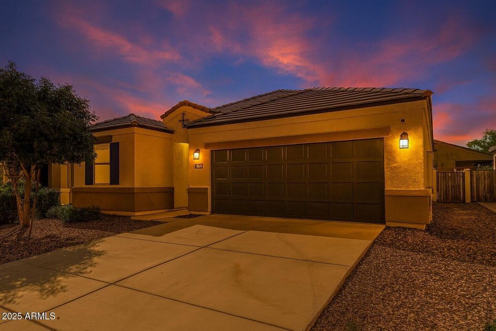 Photo of 28670 N Geode Drive, San Tan Valley, AZ 85143 (MLS # 6937789)
