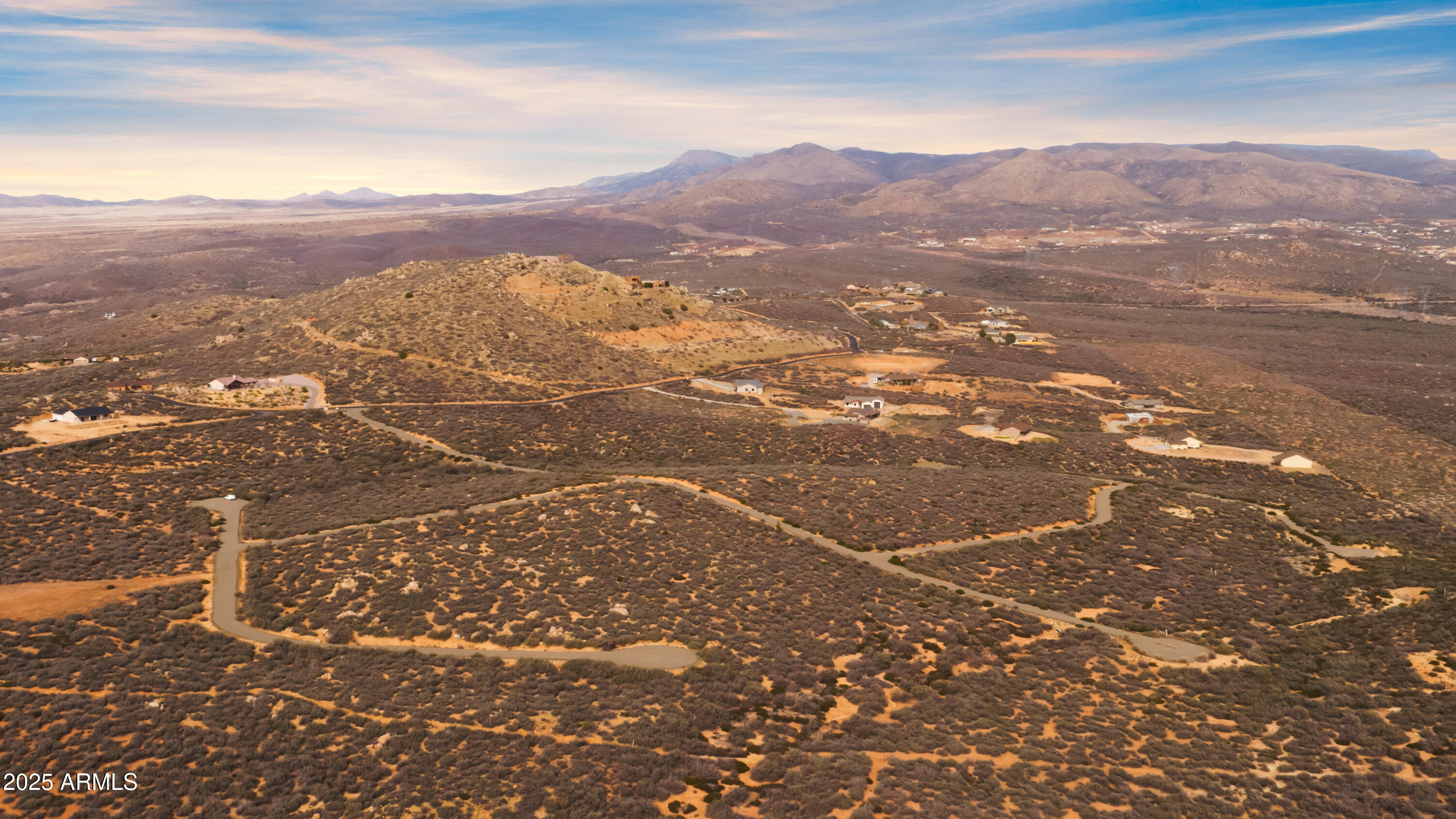 402 E Woodland Way 6