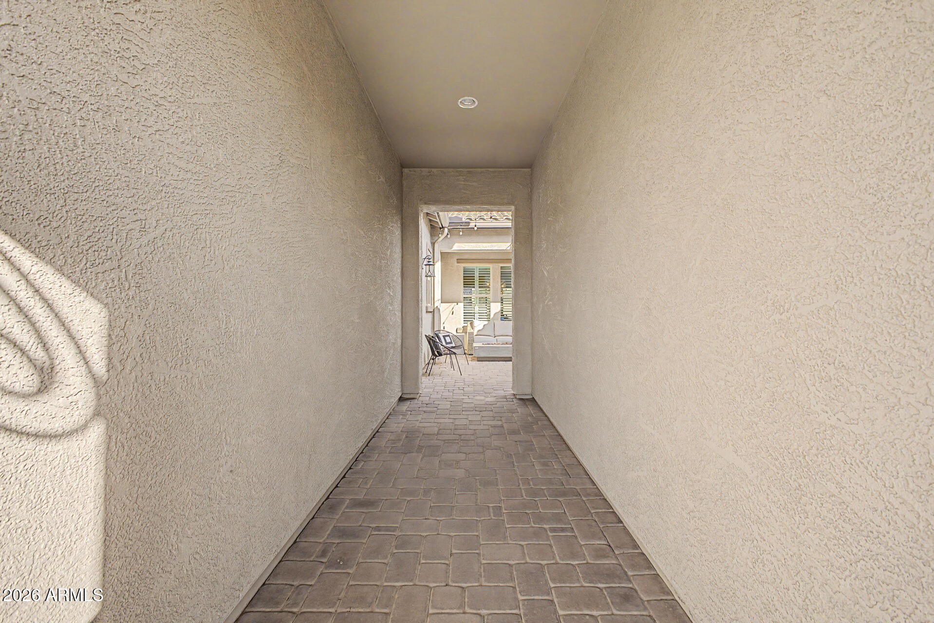 7623 S BARLOW Drive