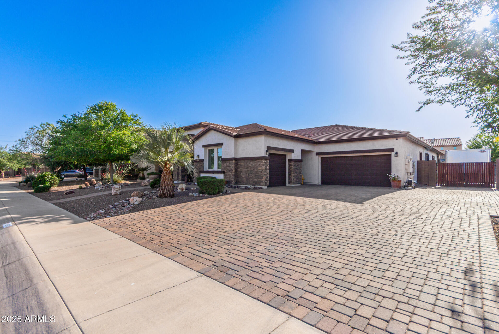 4282 N 180th Drive