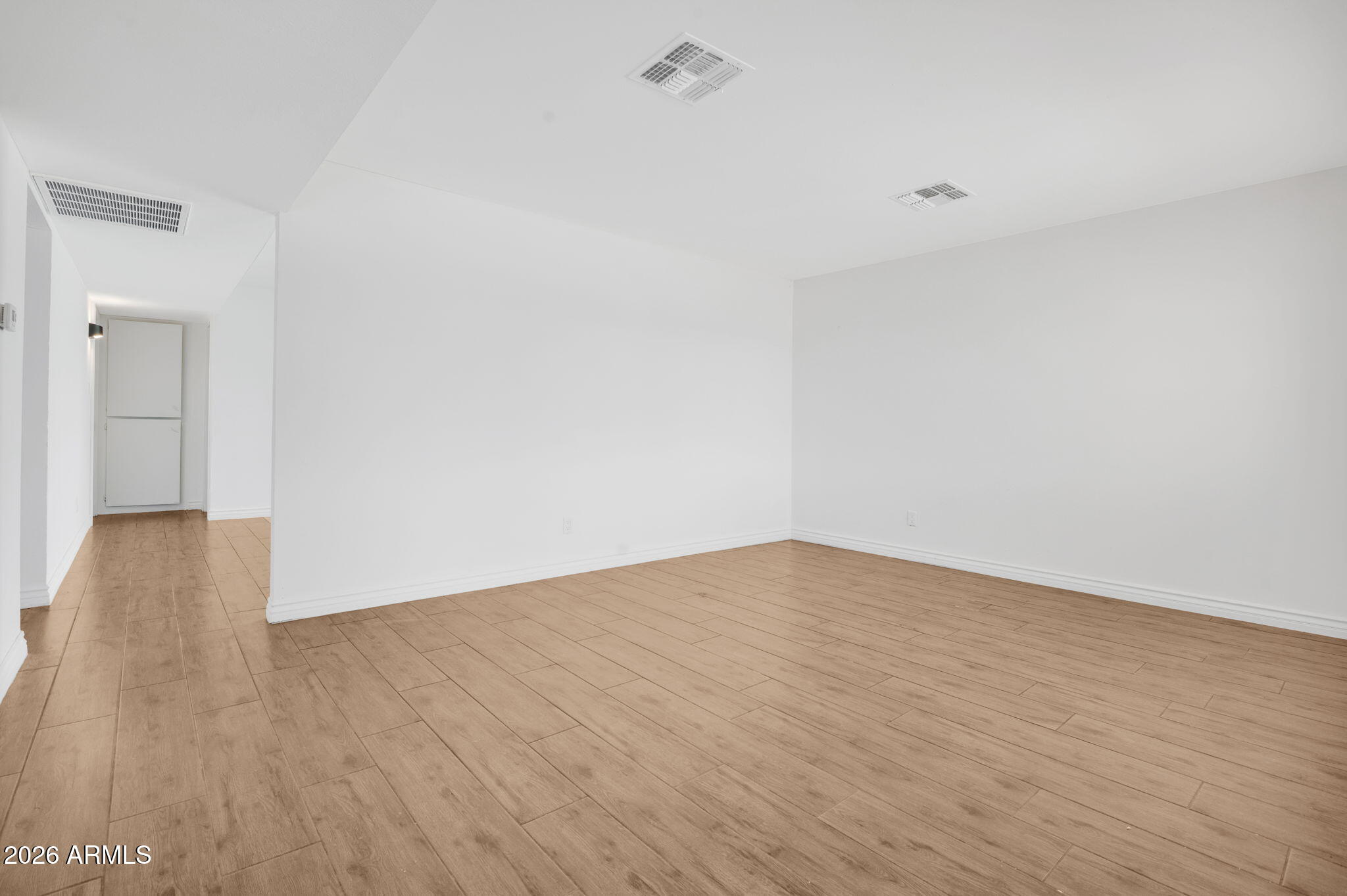 5442 W EDGEMONT Avenue