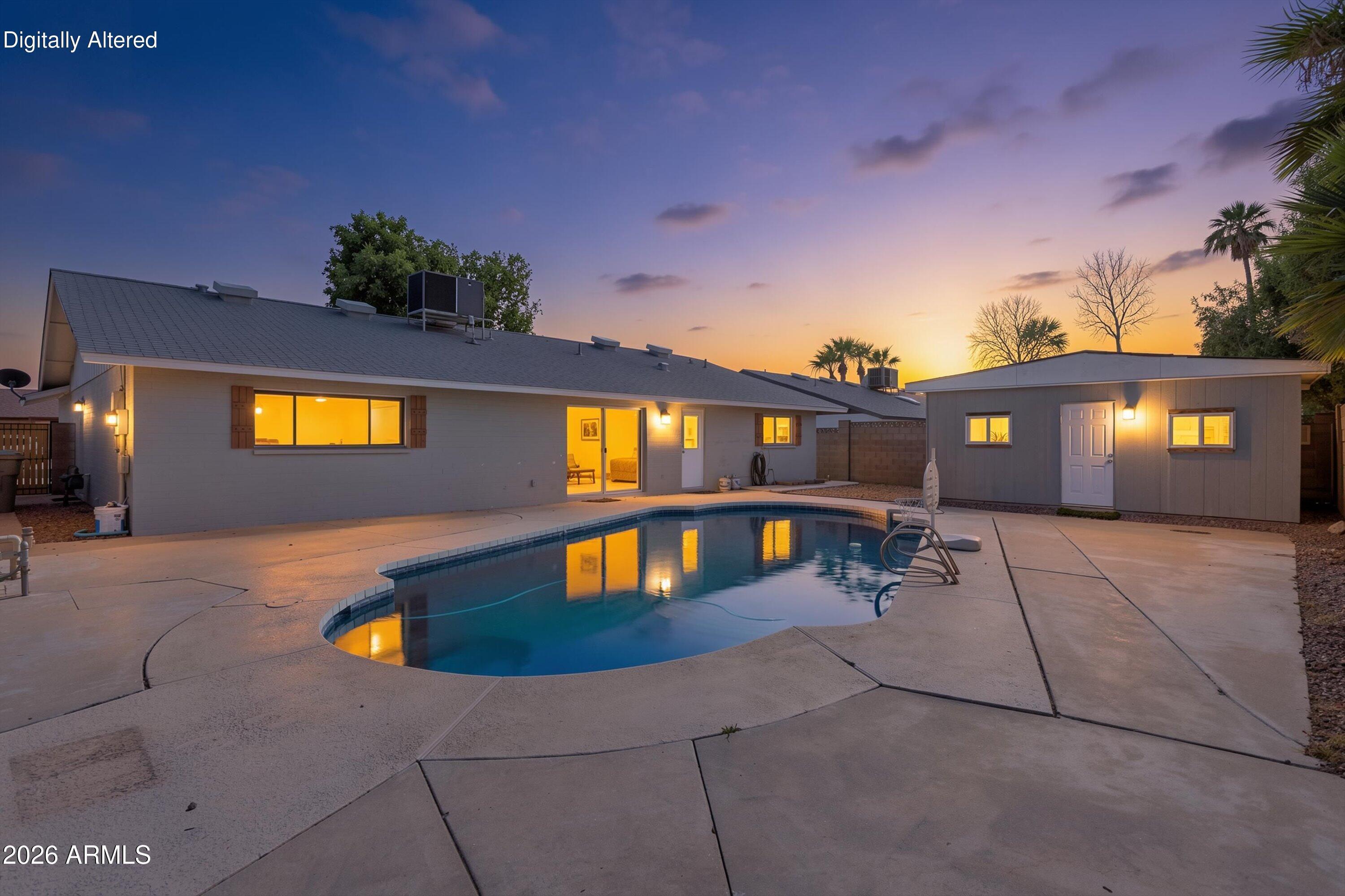 5214 W REDFIELD Road