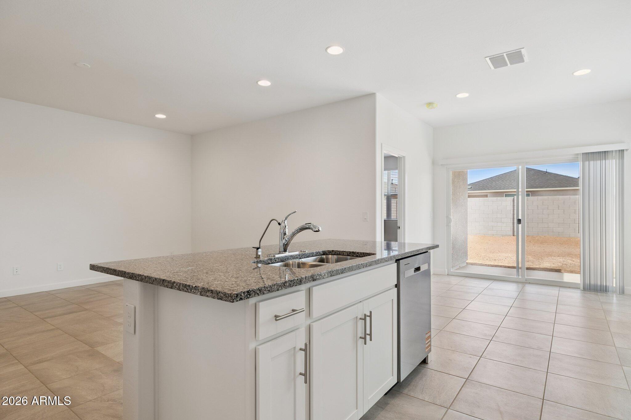 5562 E Darwin Drive