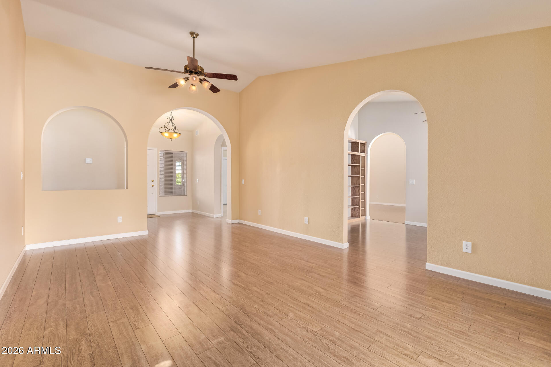 9221 E ROCKY LAKE Drive