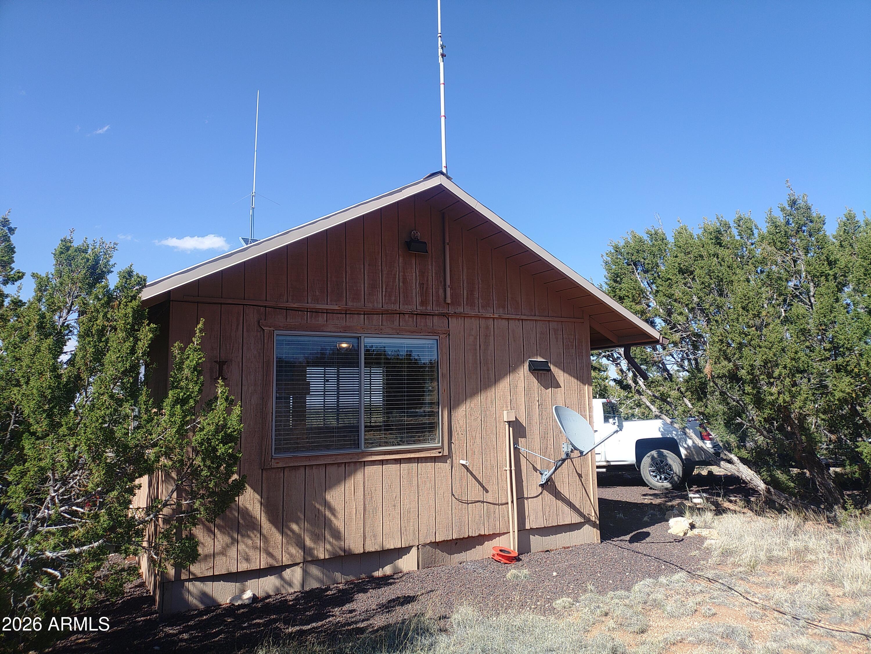 1417 BUFFINGTON HILL Road