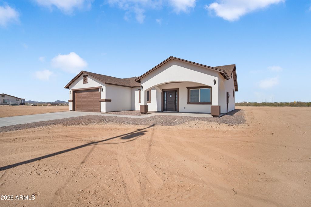Photo of 35532 W Chipman Road, Tonopah, AZ 85354 (MLS # 6929902)