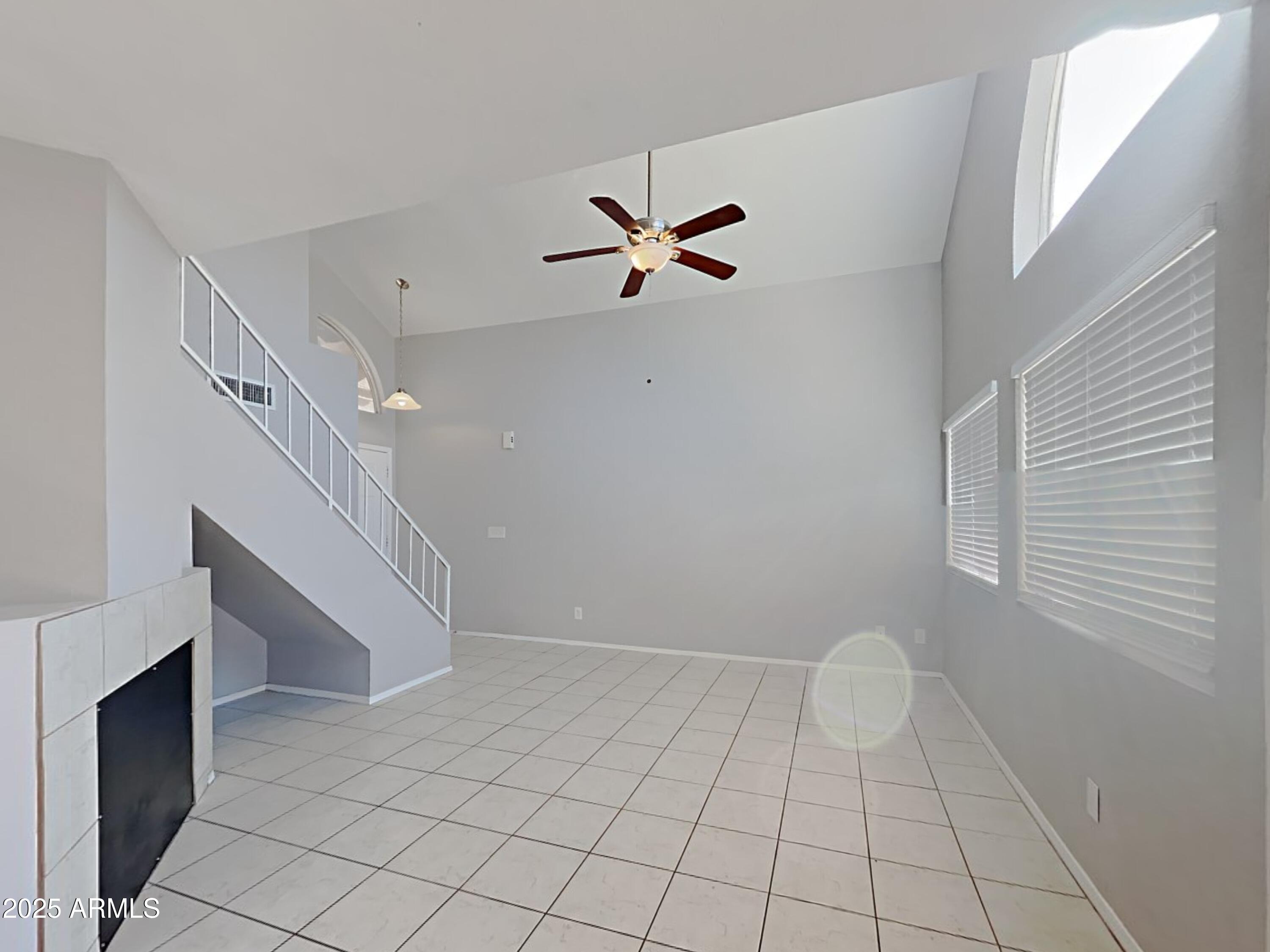 3041 E MICHIGAN Avenue