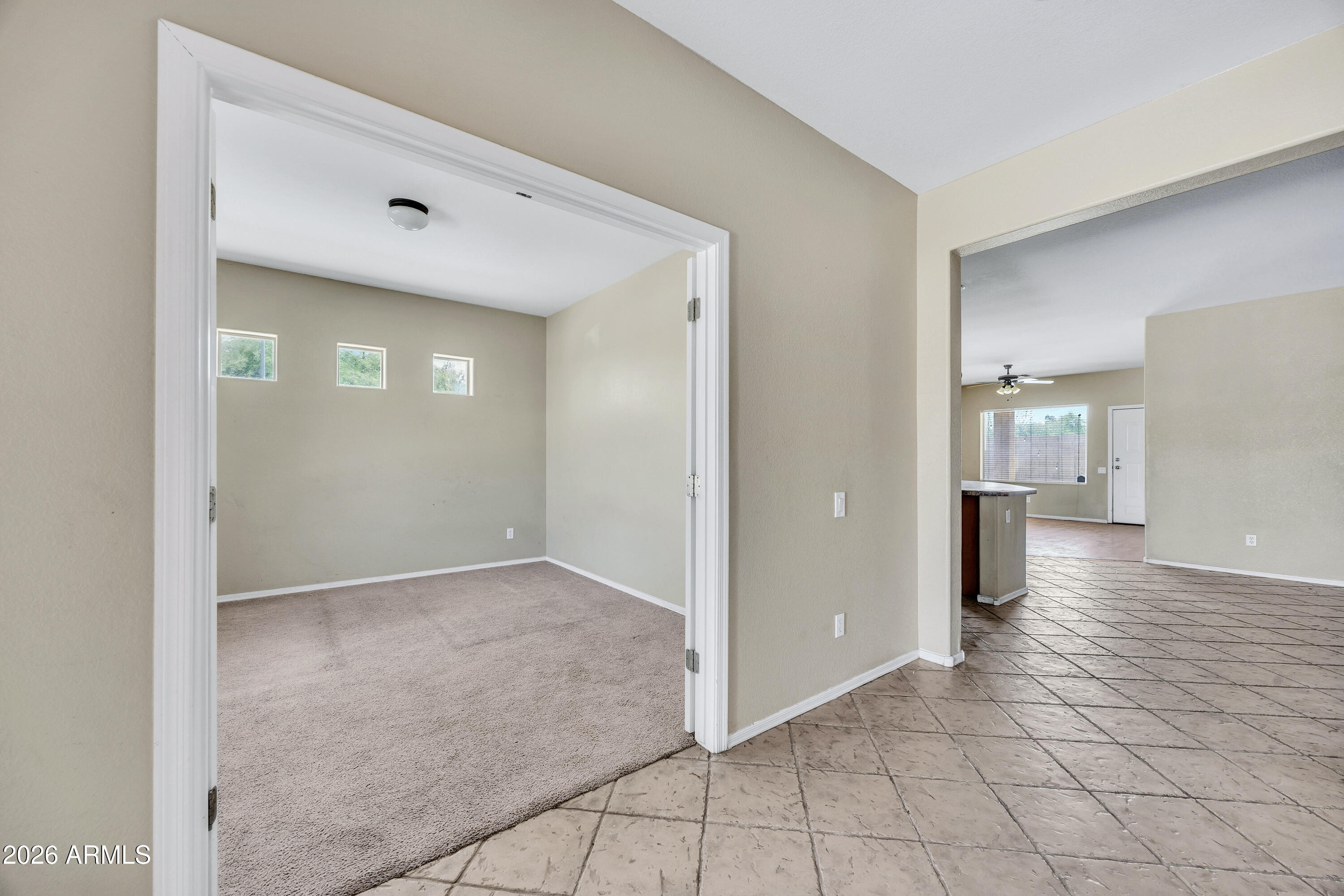 11555 W LINCOLN Street