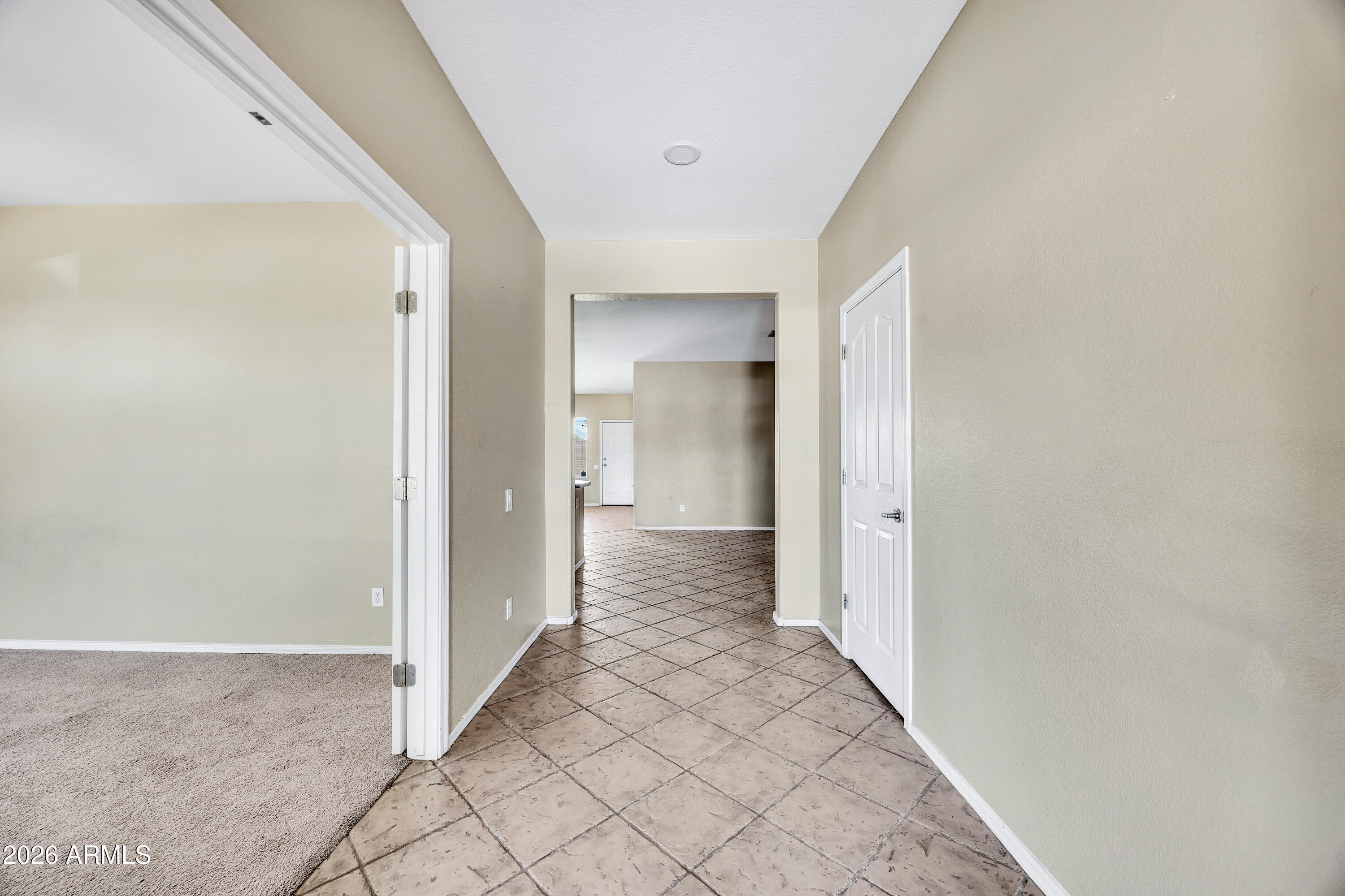 11555 W LINCOLN Street