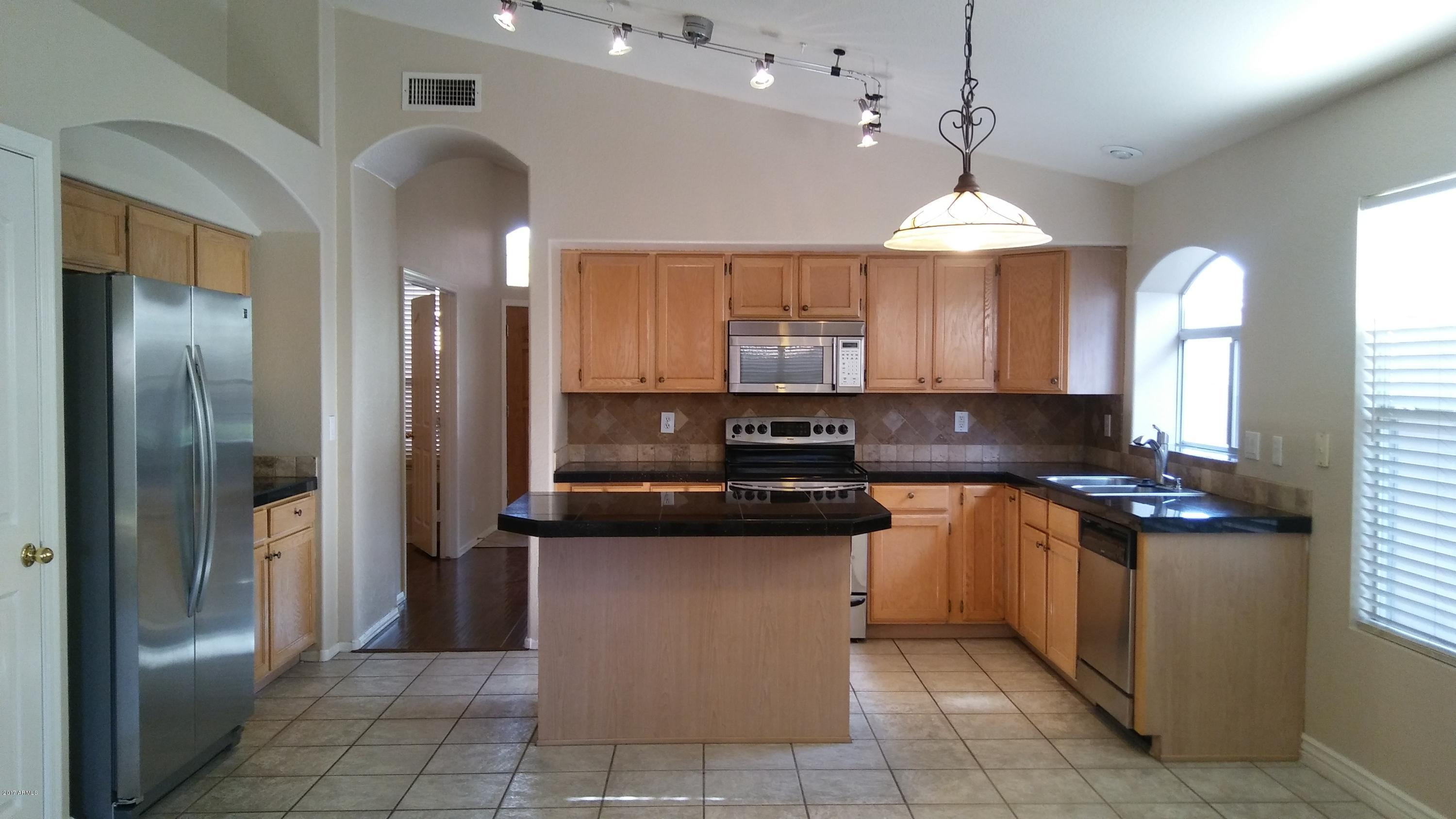 3327 E Brookwood Court