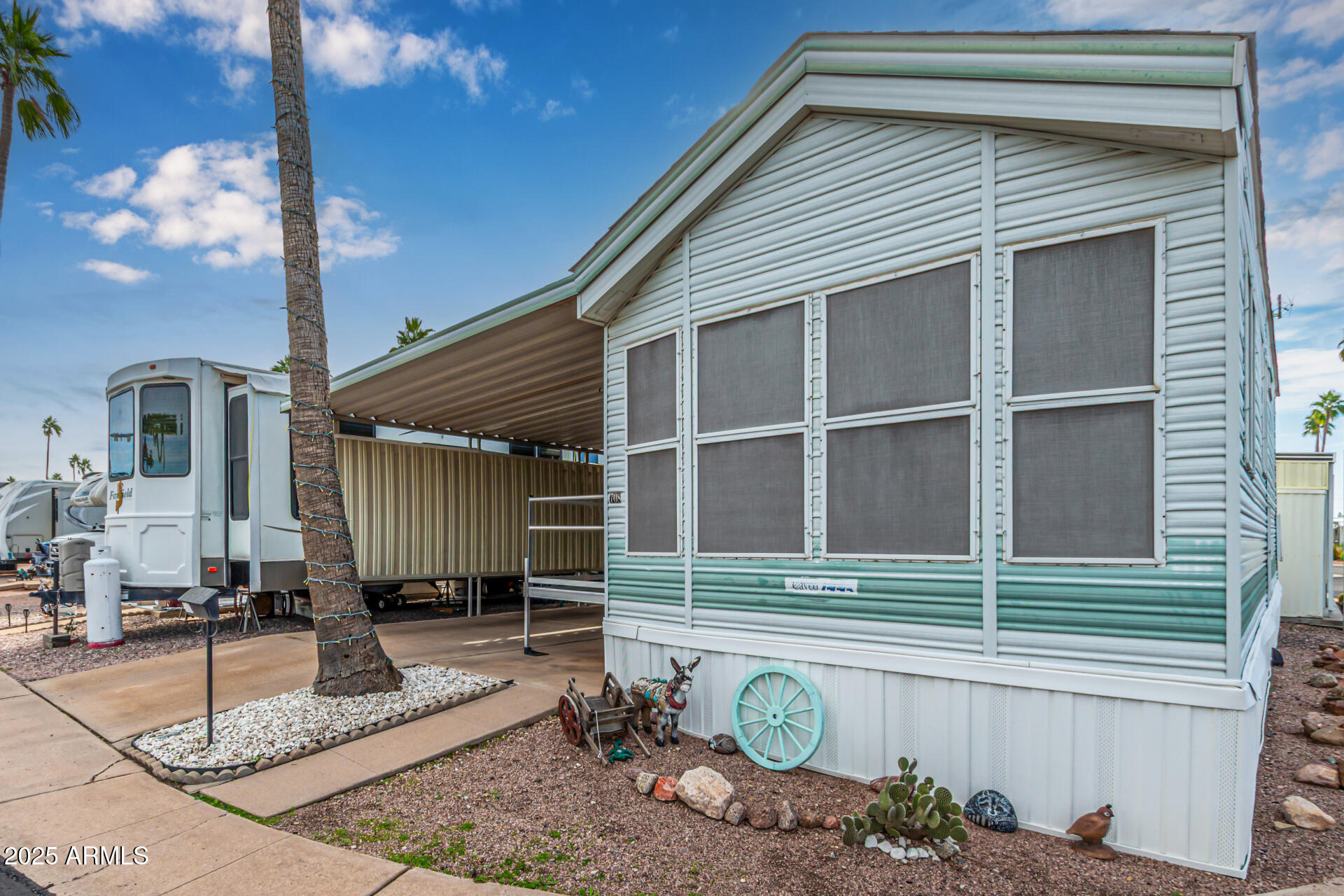 2929 E Main Street 708